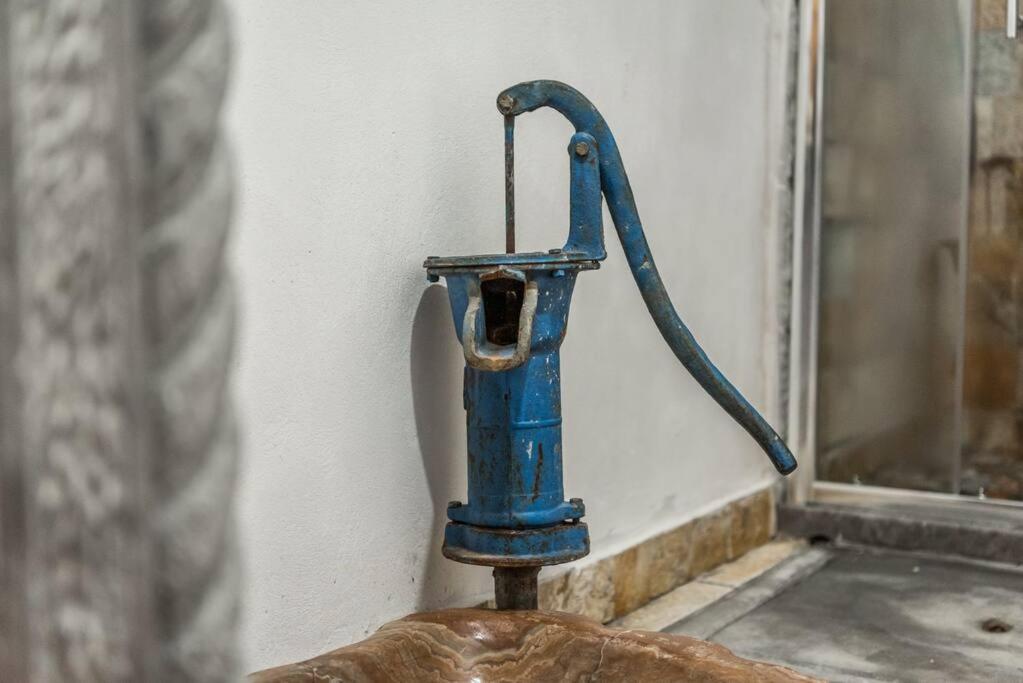 Kanuni Authentic Albanian House by PikHost