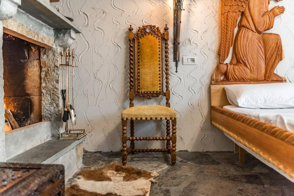 Kanuni Authentic Albanian House by PikHost
