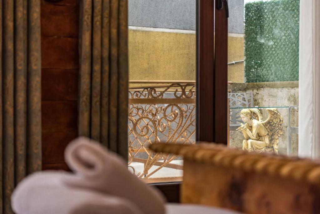 Kanuni Authentic Albanian House by PikHost