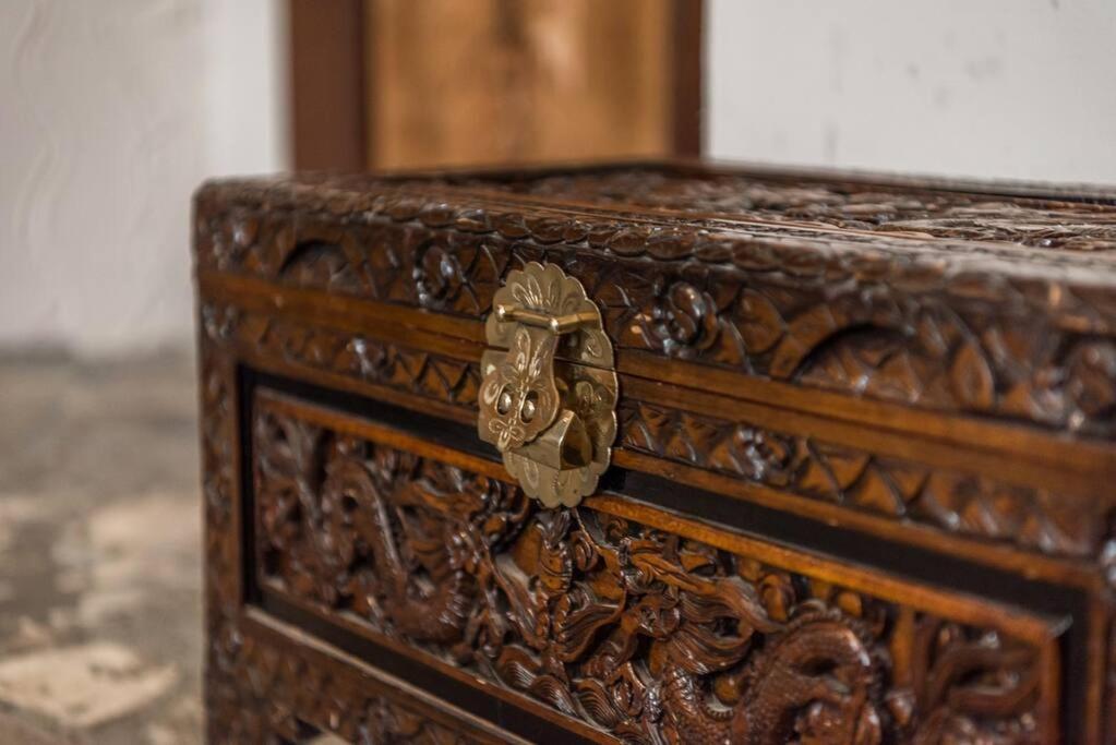 Kanuni Authentic Albanian House by PikHost
