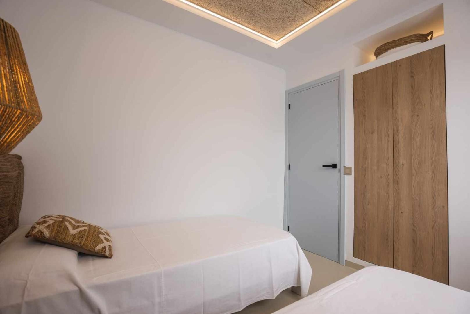 Casa Islandia en Riumar ( a 100m de la playa )