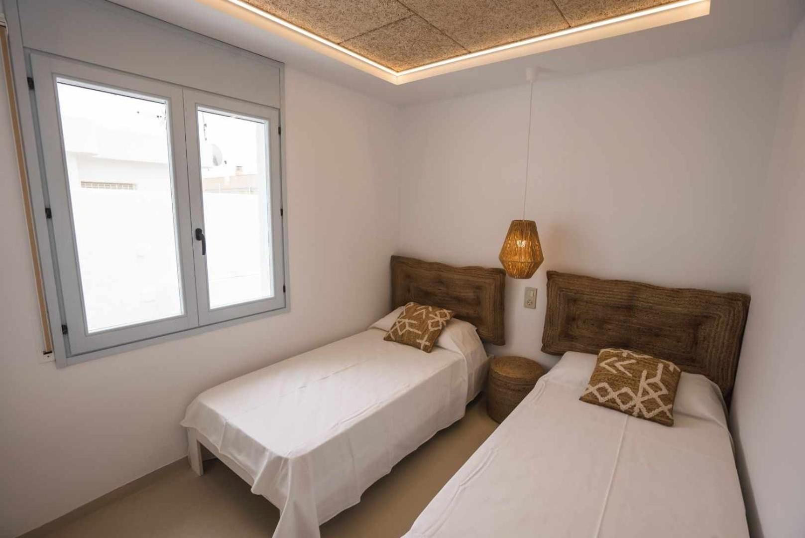 Casa Islandia en Riumar ( a 100m de la playa )