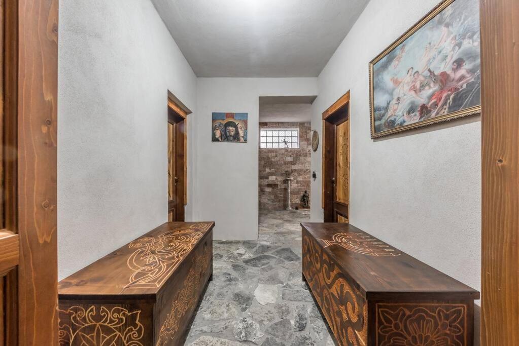 Kanuni Authentic Albanian House by PikHost