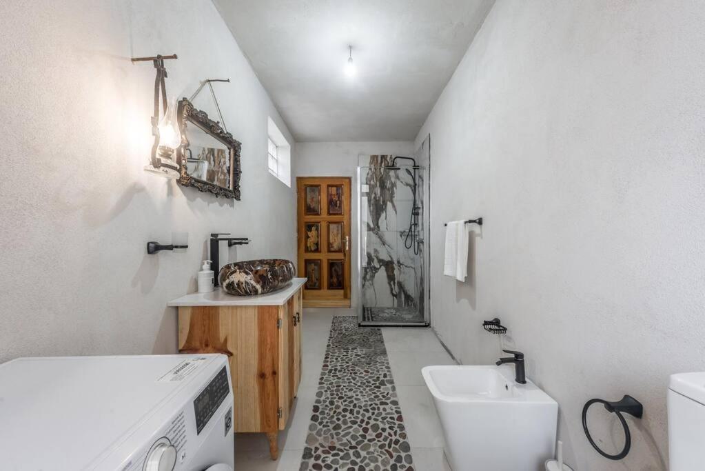 Kanuni Authentic Albanian House by PikHost
