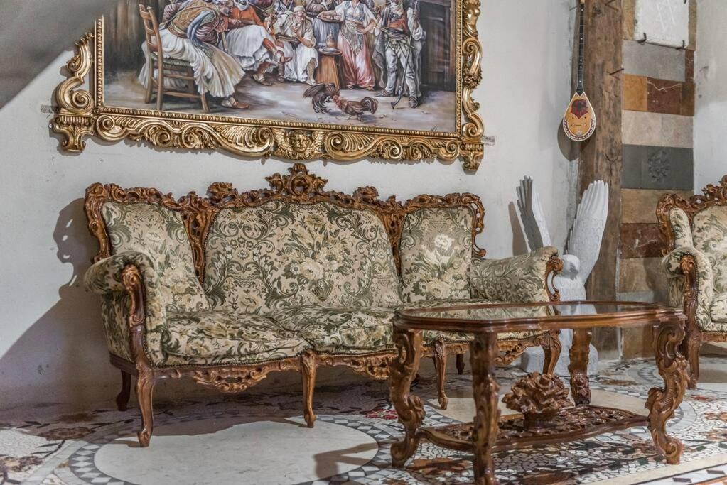 Kanuni Authentic Albanian House by PikHost