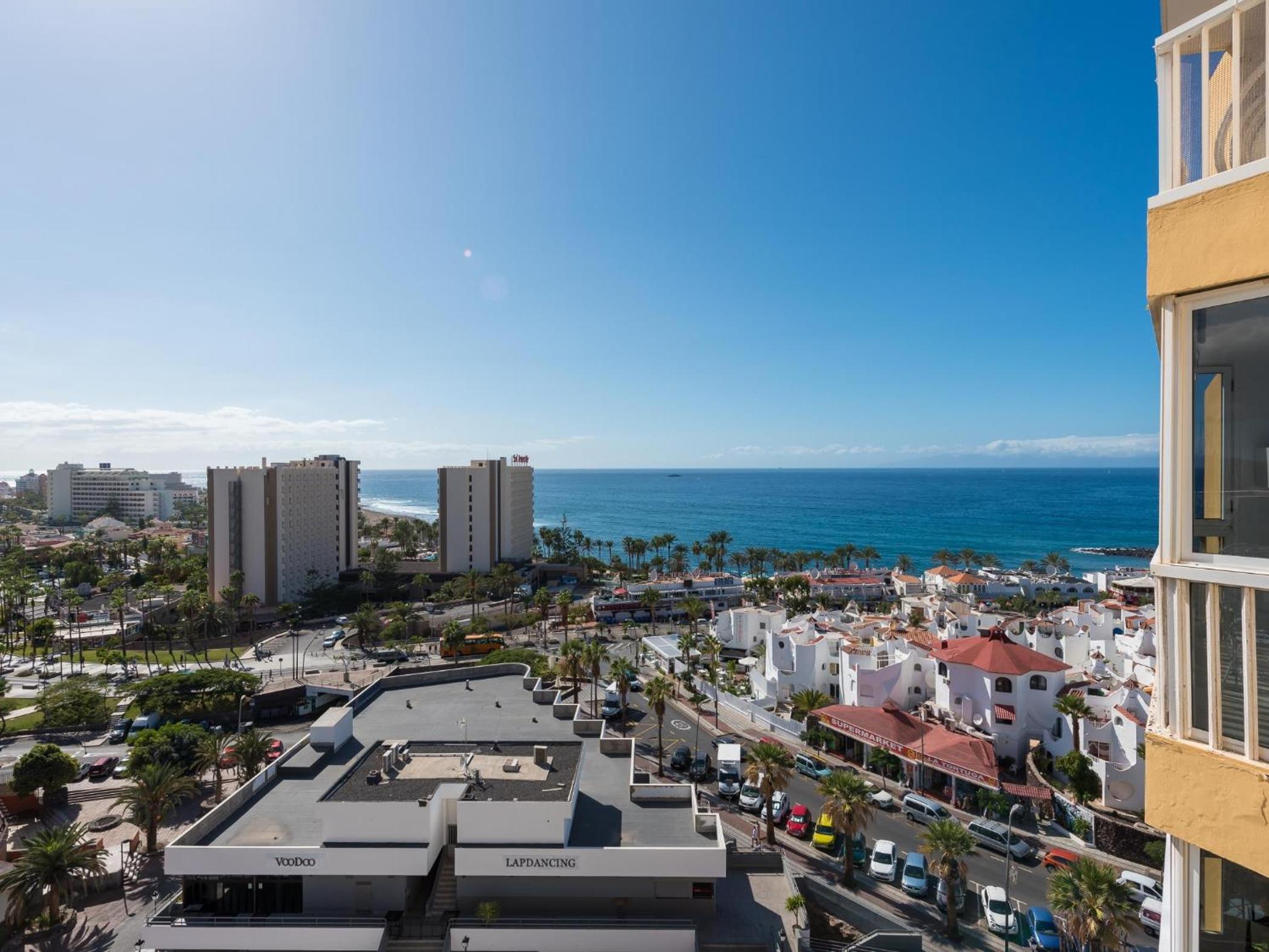 8D. Modern flat in Las Américas view 3
