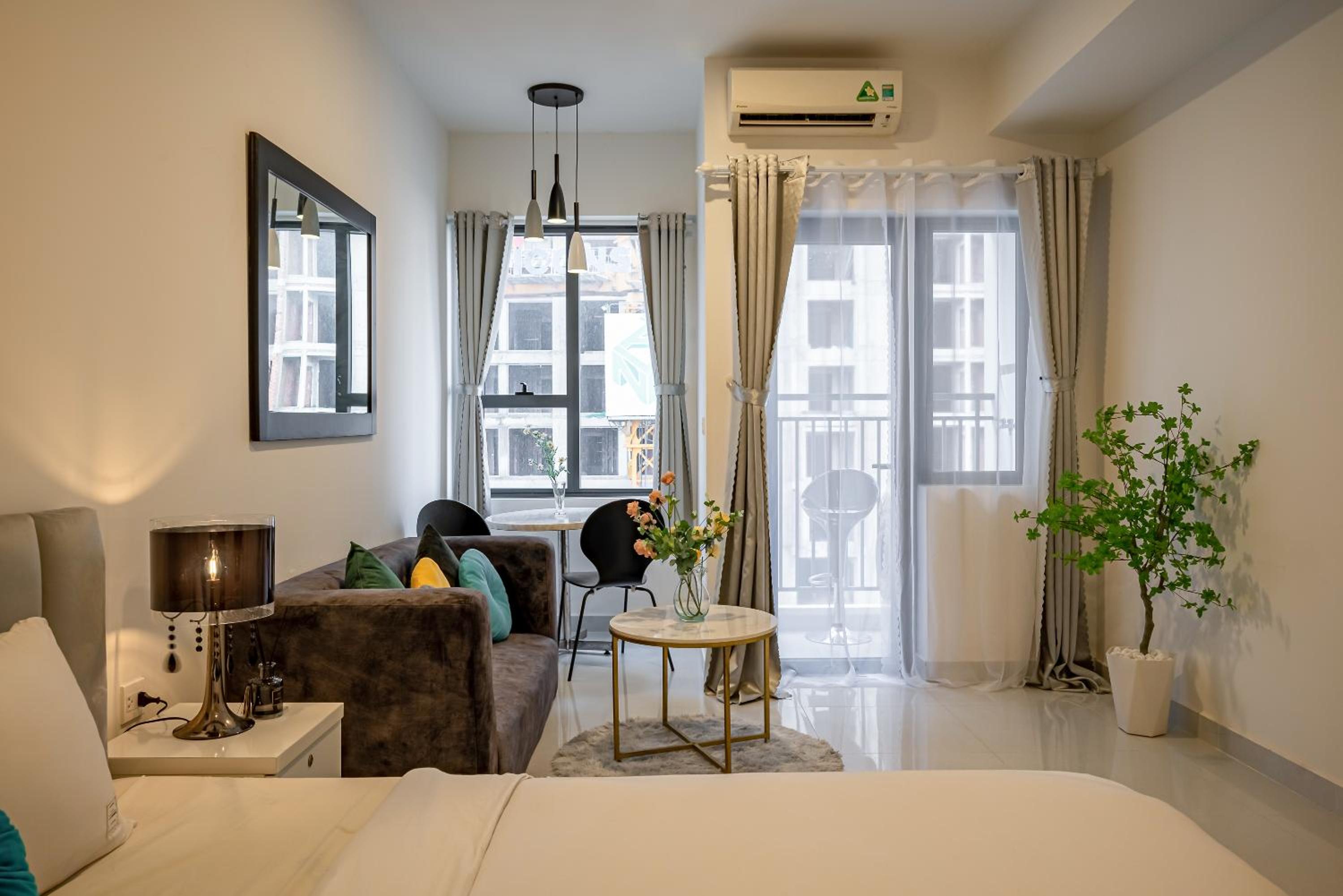 ANcorner -Soho Apartment - Bui Vien 5mins
