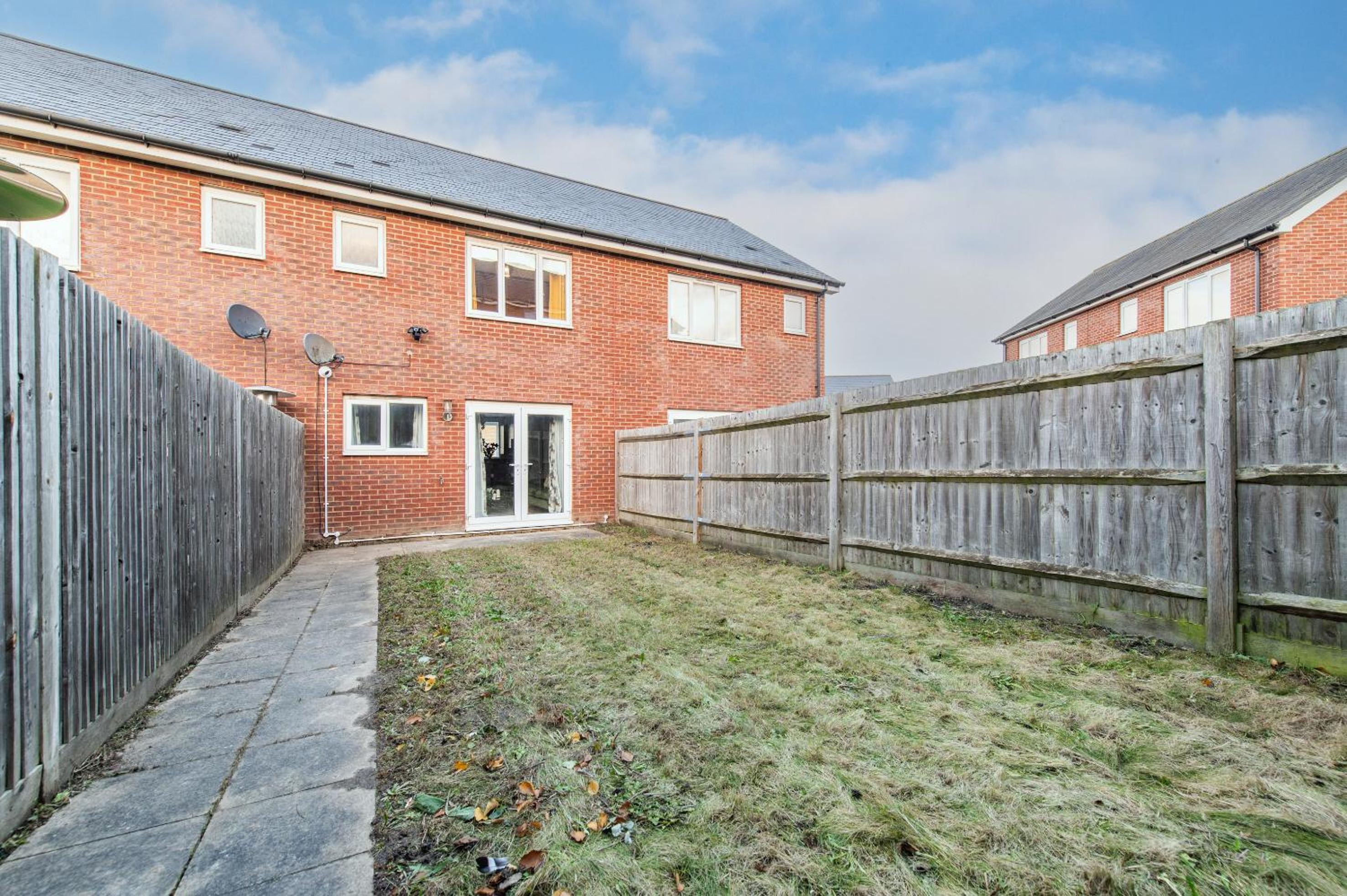 THE RISE - A beautiful 2 bedroom house, only 17mins to Central London!!! view 4