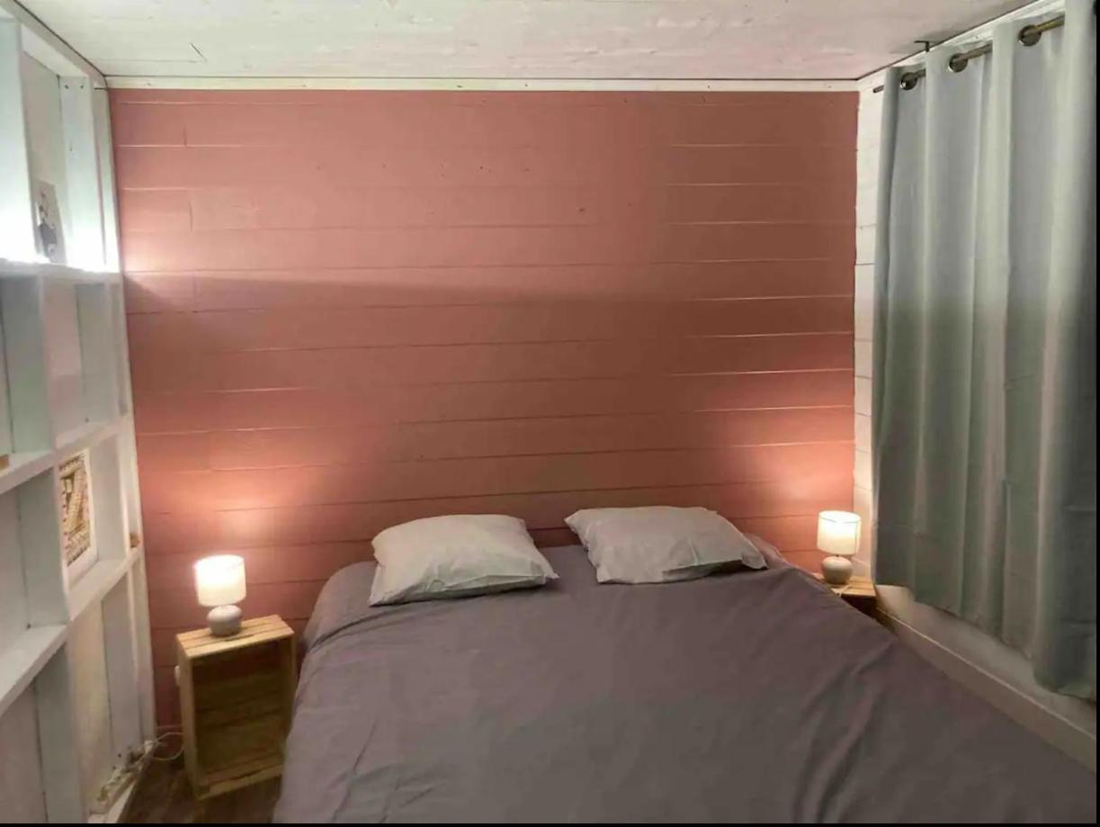 La Maison Rose view 2