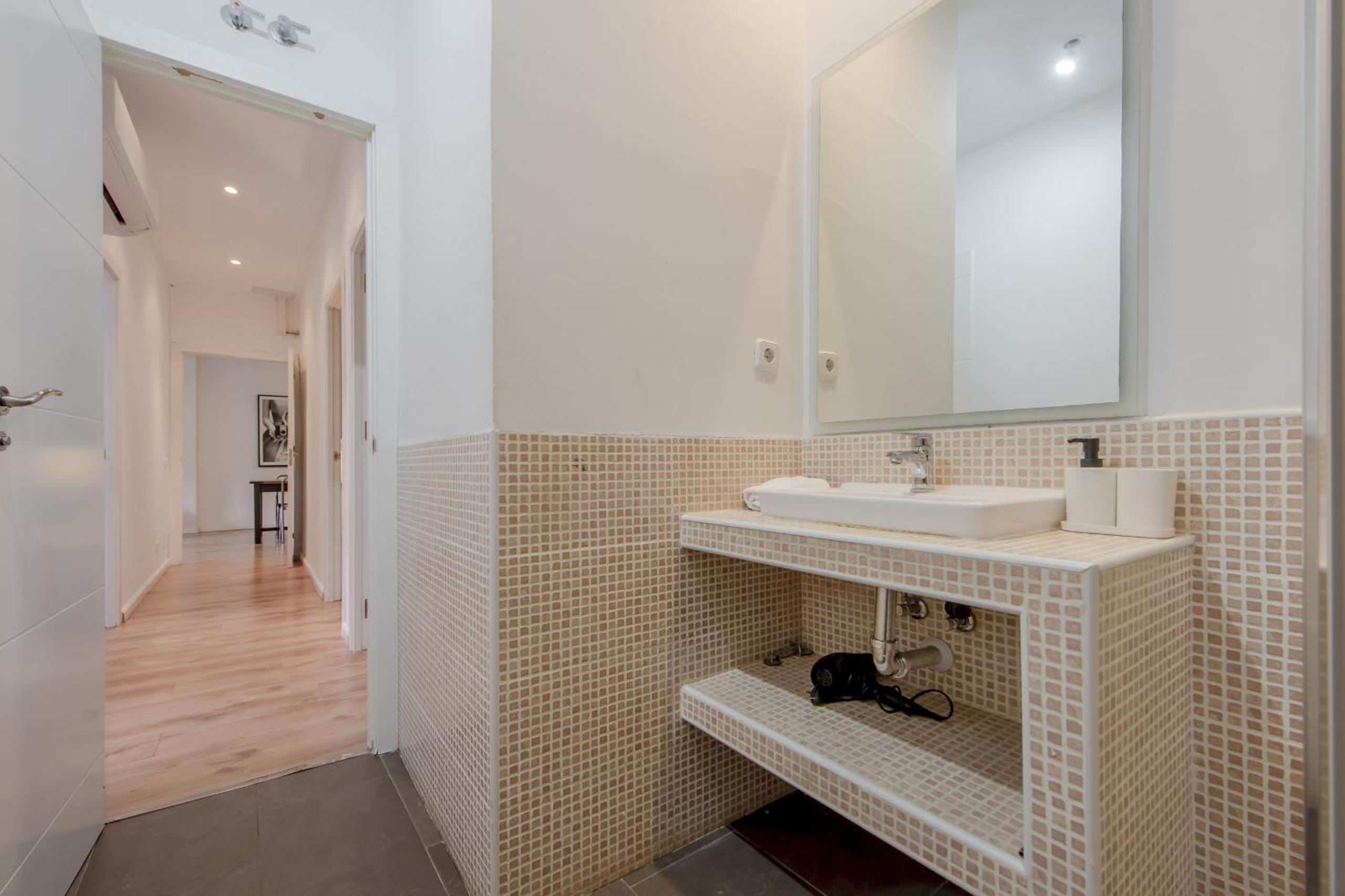 Luxury Apartamento de 5hab en el centro de Madrid view 4