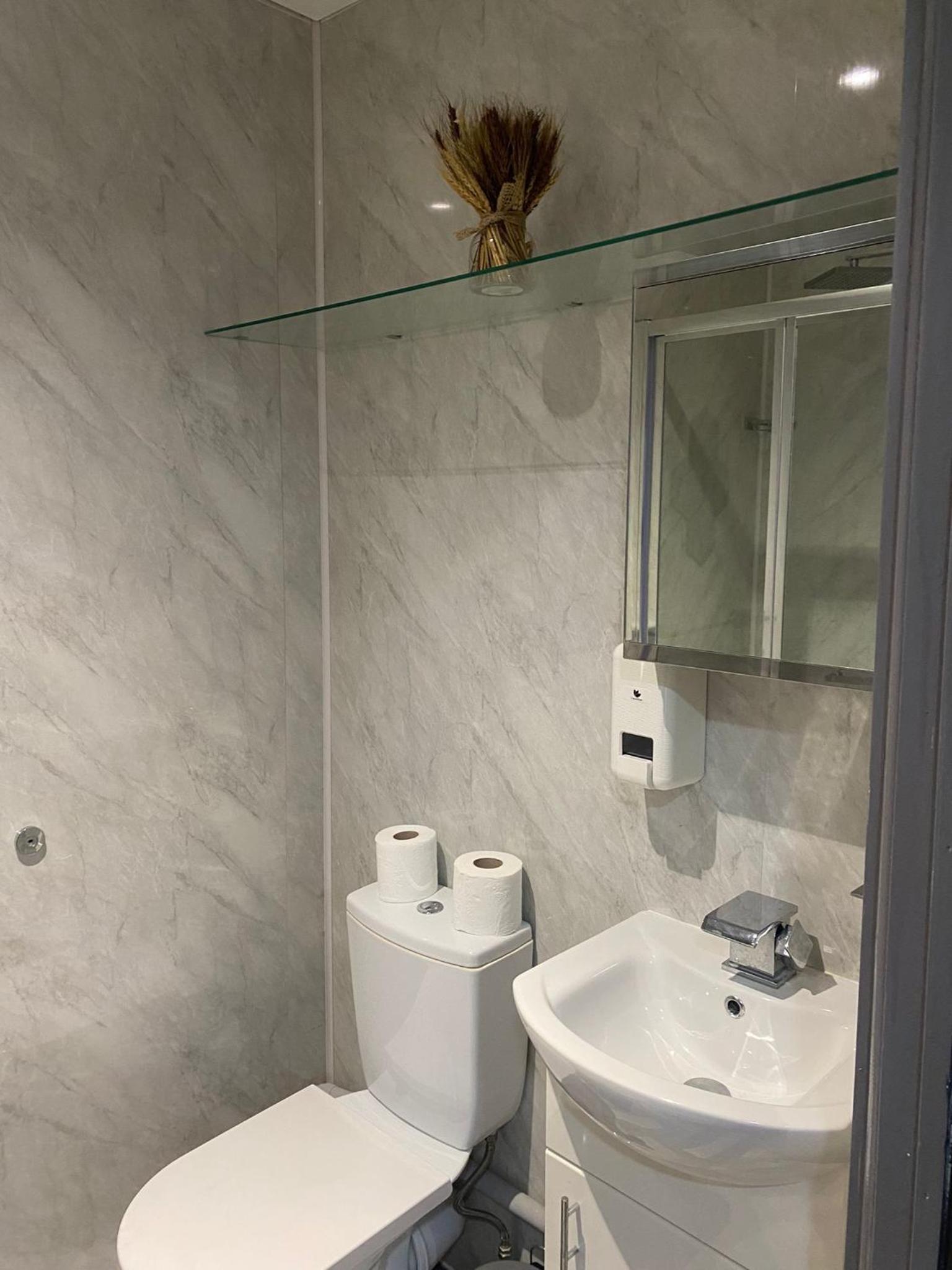 Holiday Plus - Holmfield Road view 4