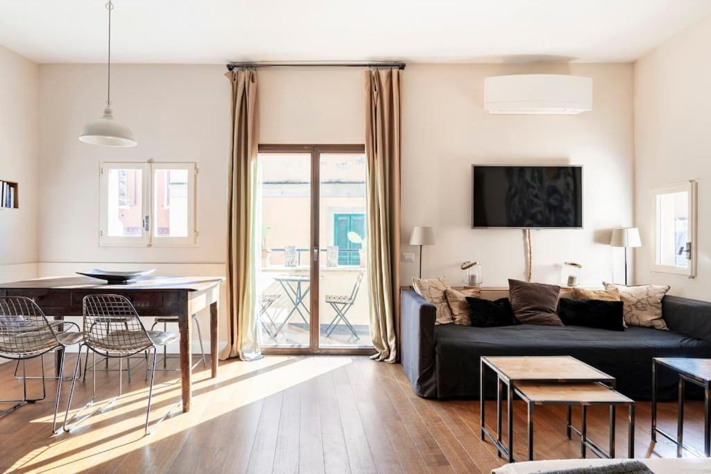 Charming Penthouse with terrace Colosseum