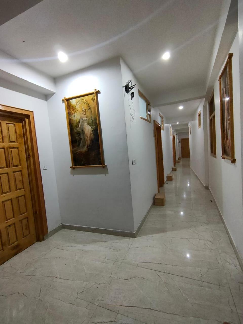 NEW SAMY CAFE AND HOMESTAY