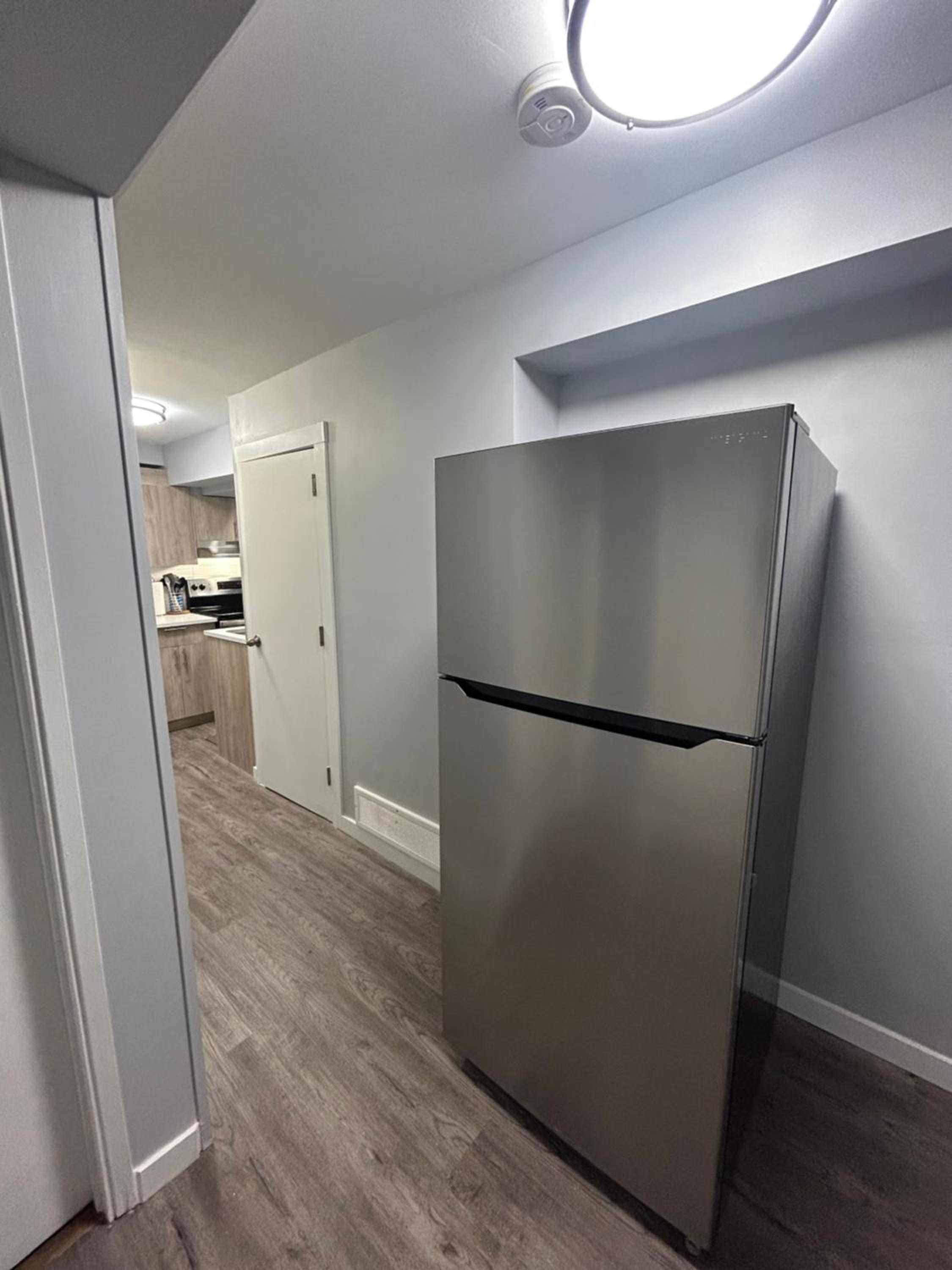 Cute Highlandpark (Lower A Unit)