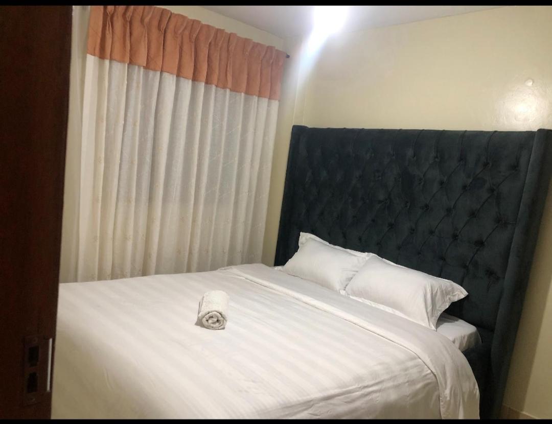 Fancy Gateaway