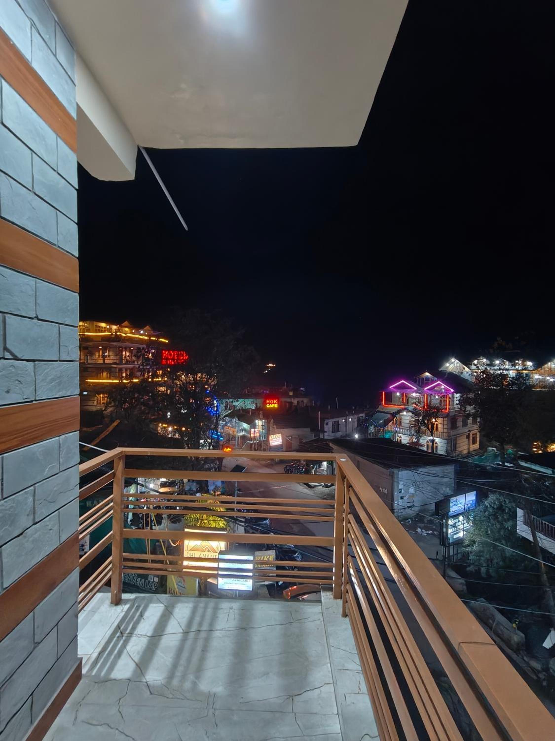 NEW SAMY CAFE AND HOMESTAY