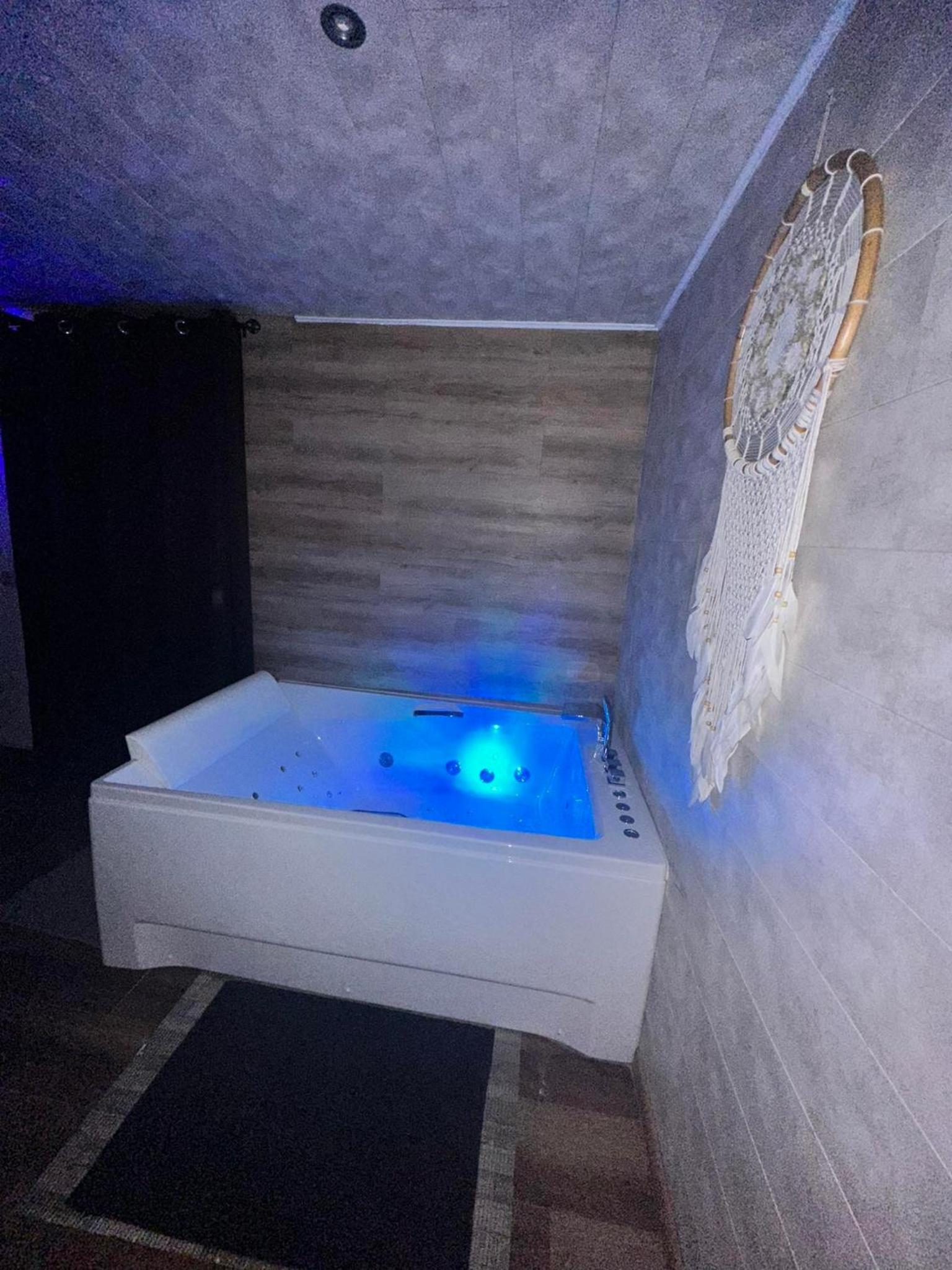 La bulle à bonheur - Spa privatif