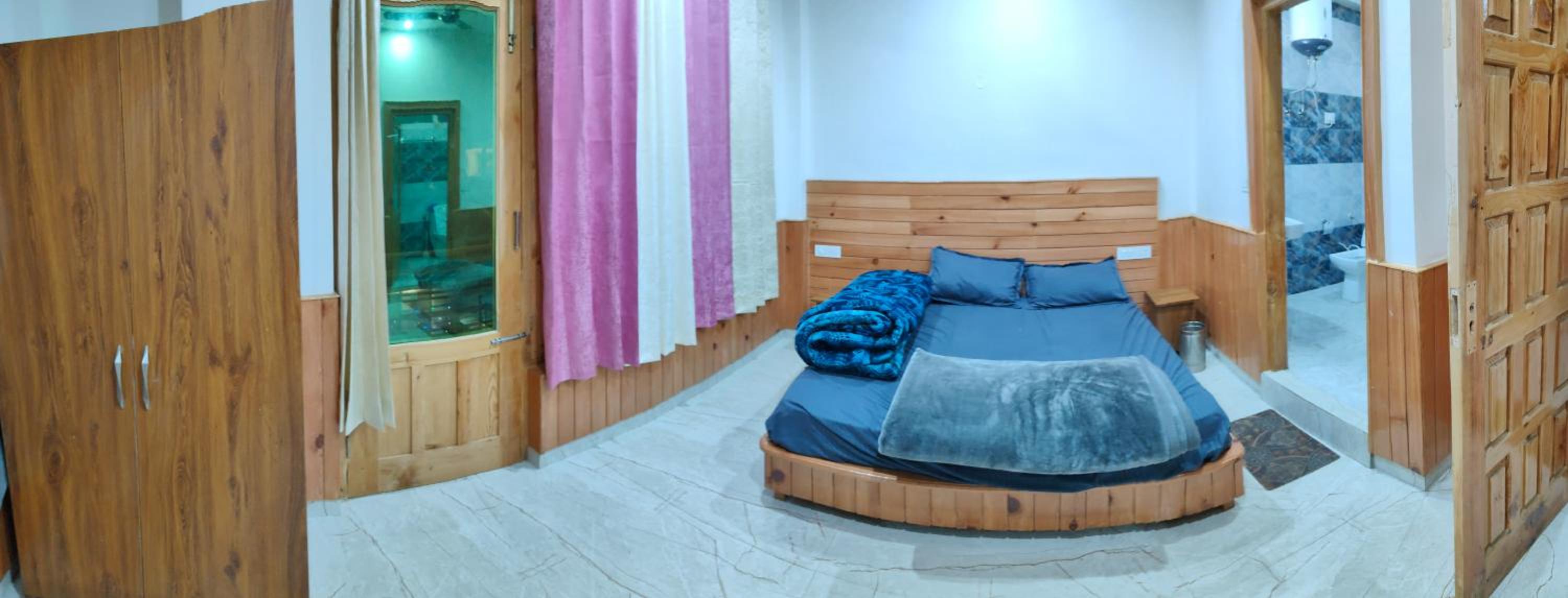NEW SAMY CAFE AND HOMESTAY