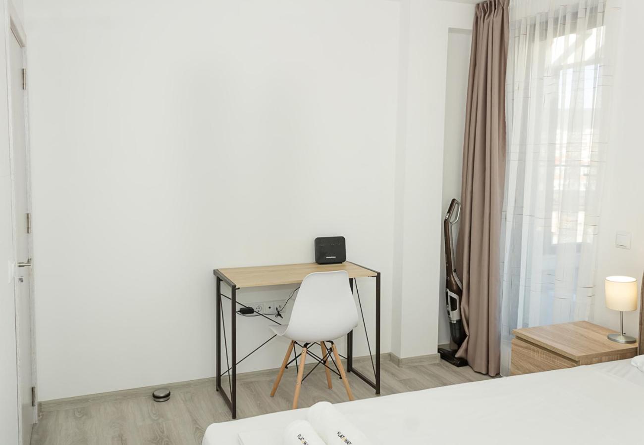 Modern Haven in Varna Retreat with Chic Ambiance by Flat Mаnager