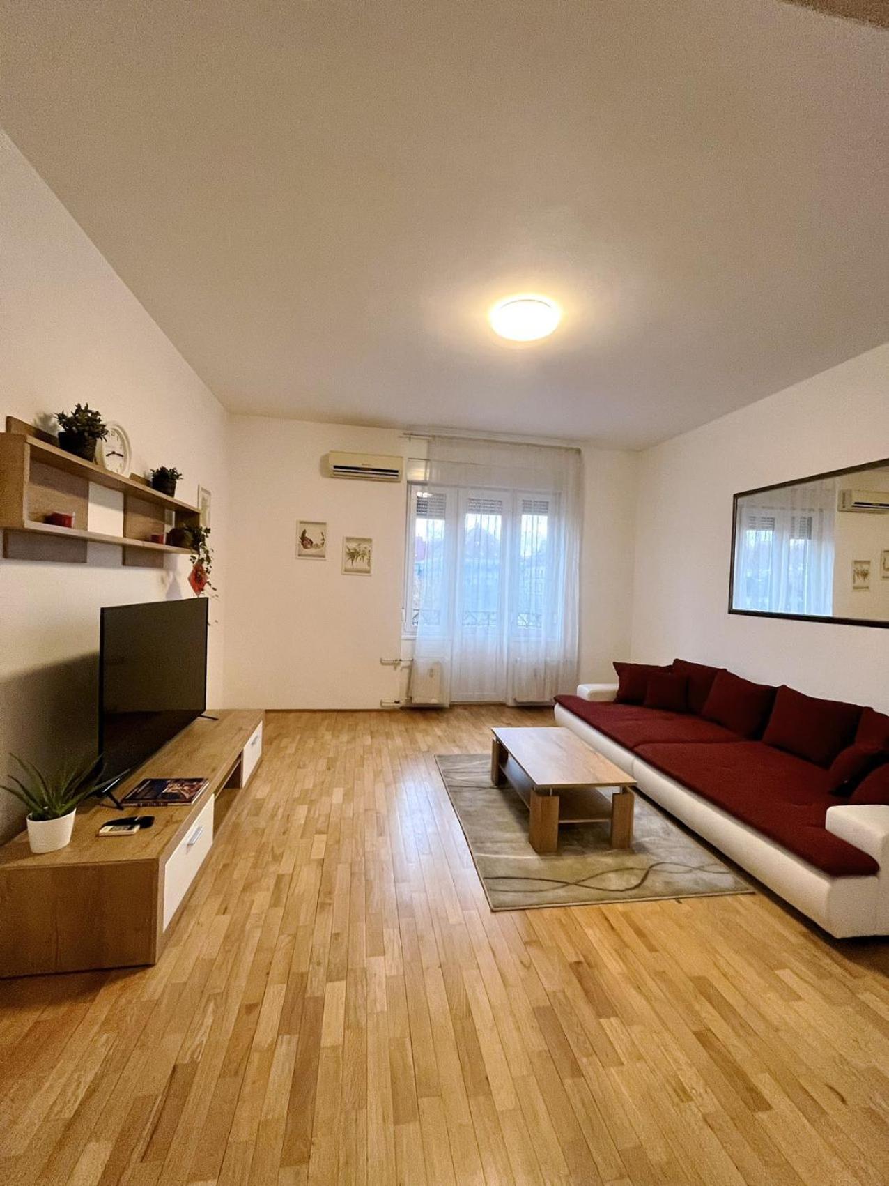 Boutique Family Apartment in the Heart of City