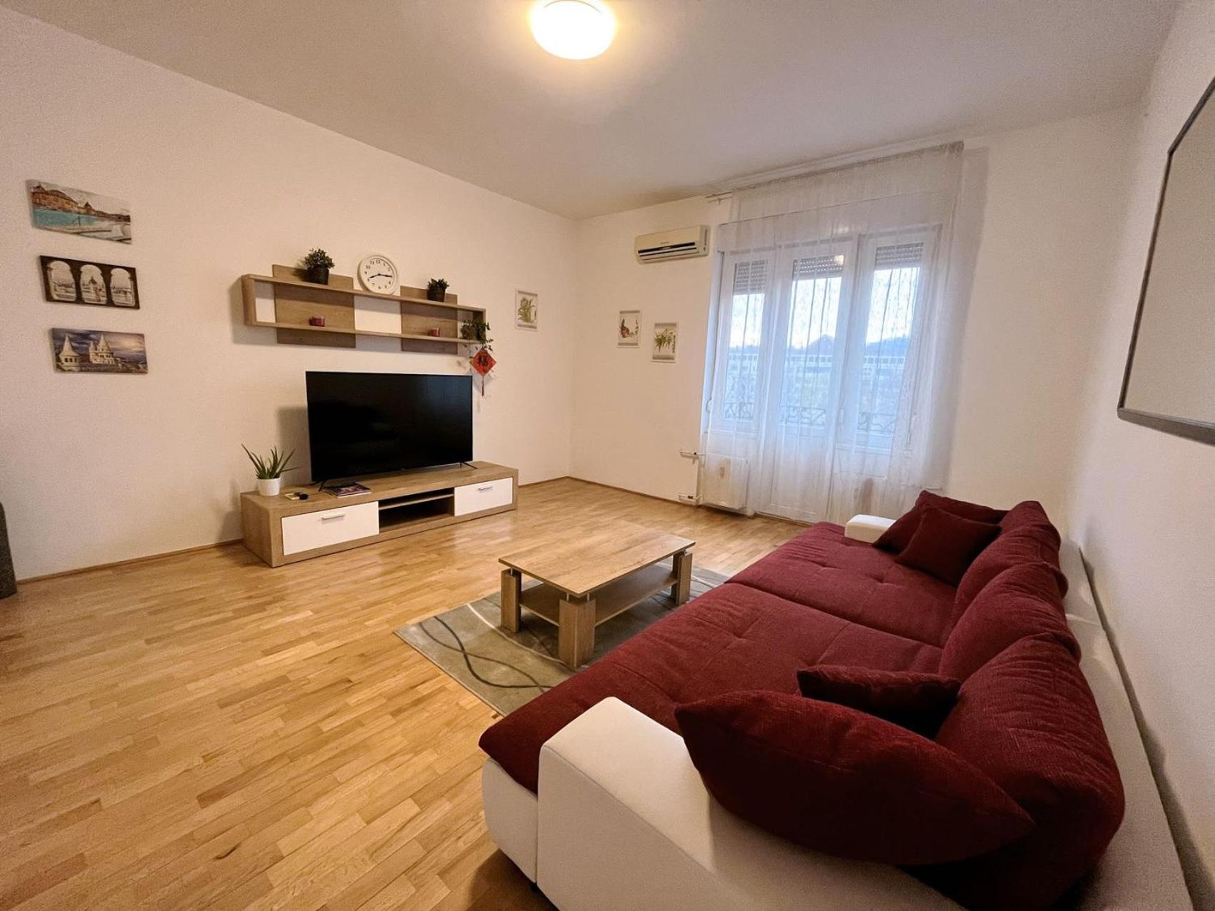 Boutique Family Apartment in the Heart of City