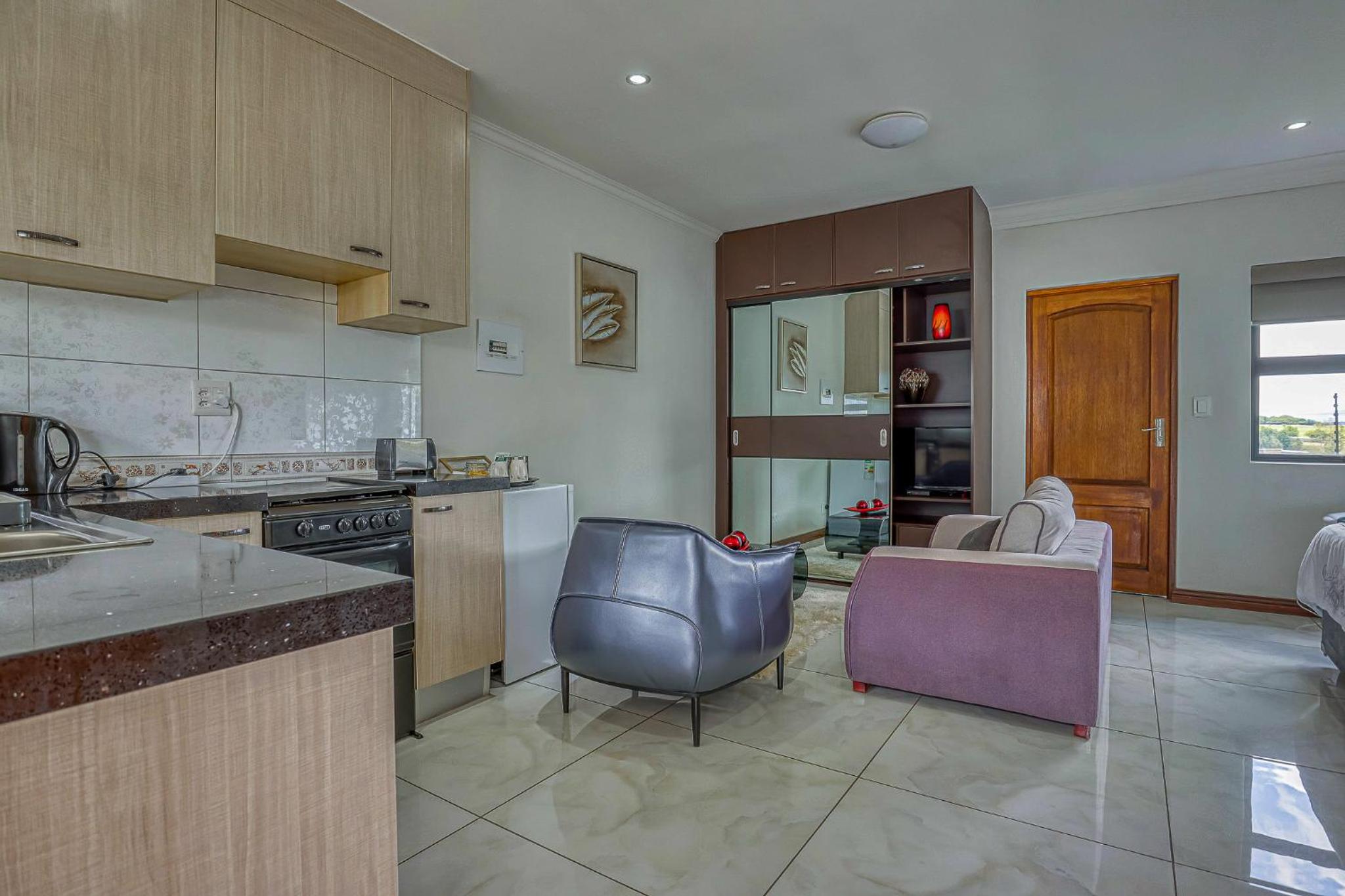 Villa Tasha Luxury Suites, Lanseria