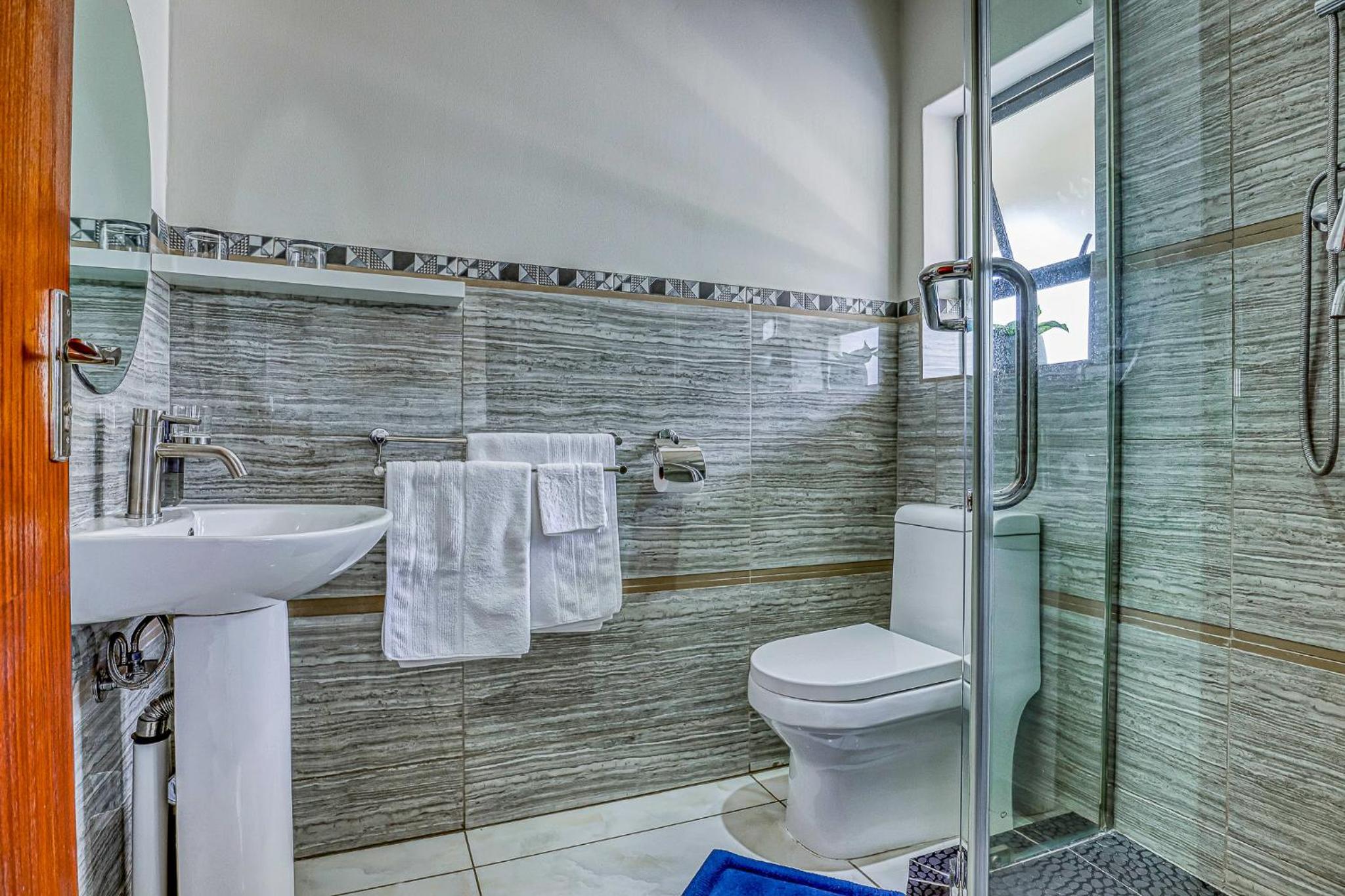 Villa Tasha Luxury Suites, Lanseria