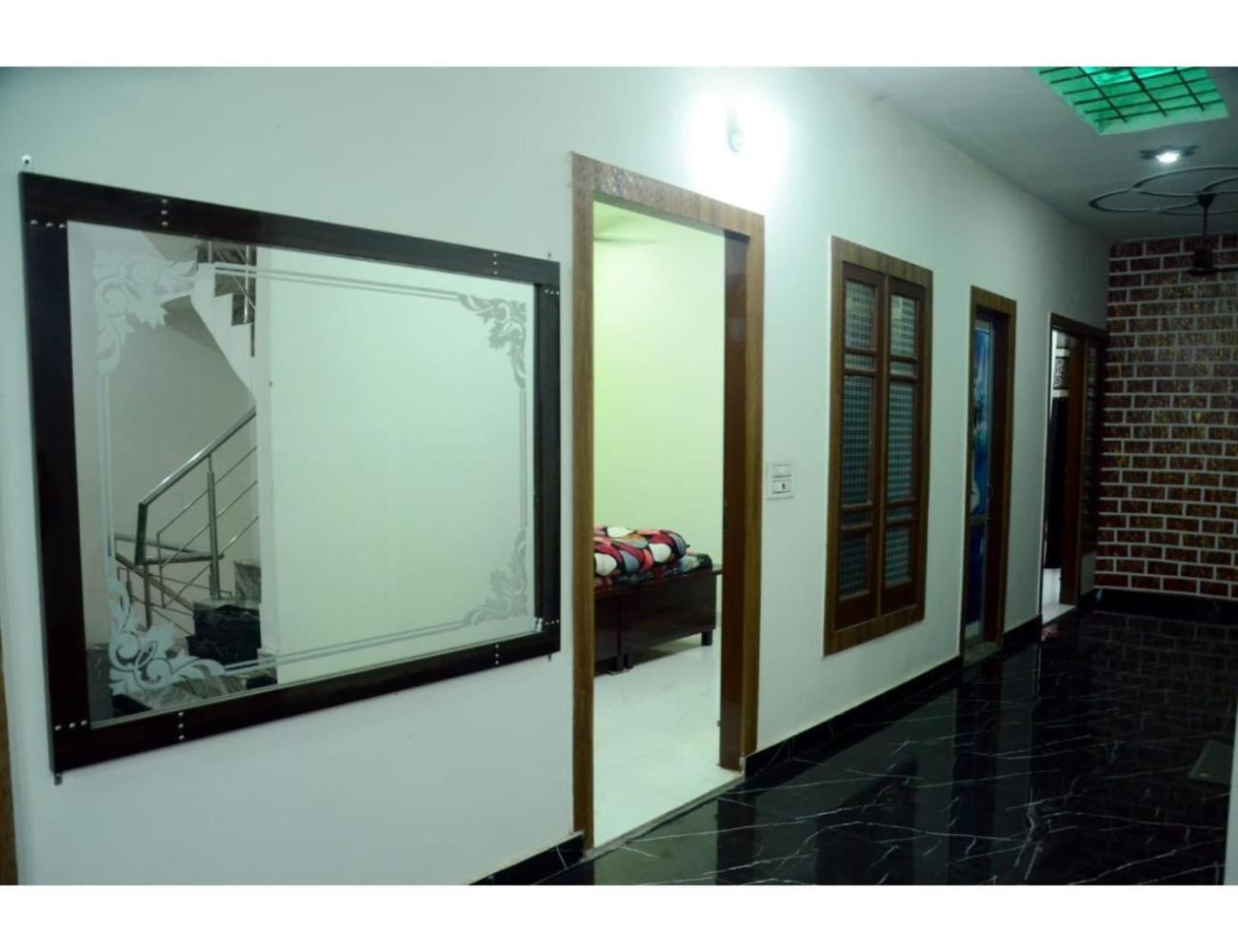 Hotel Gupta Inn, Dera Baba Nanak punjab view 4