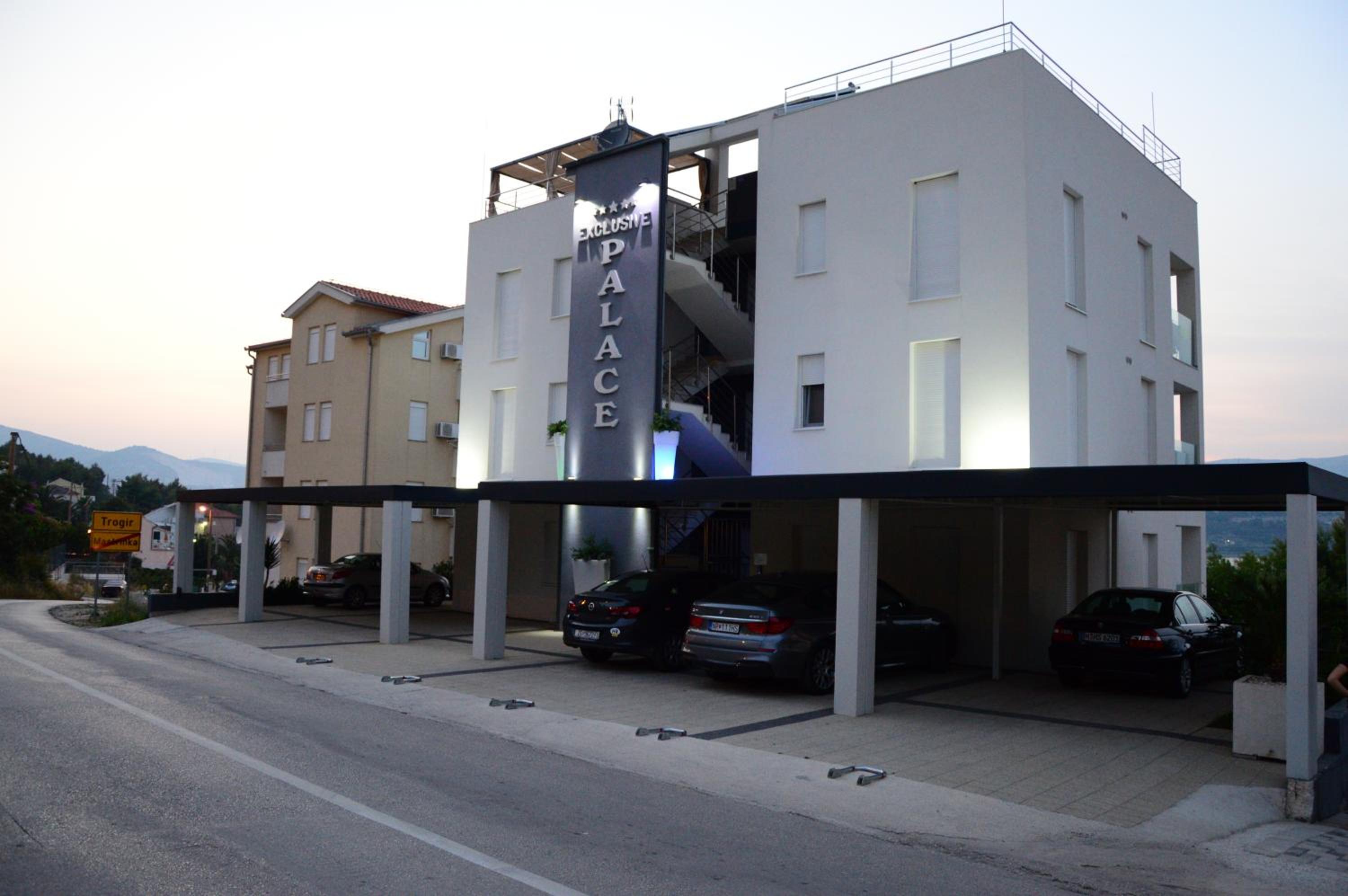 Apartments Exclusive Palace II