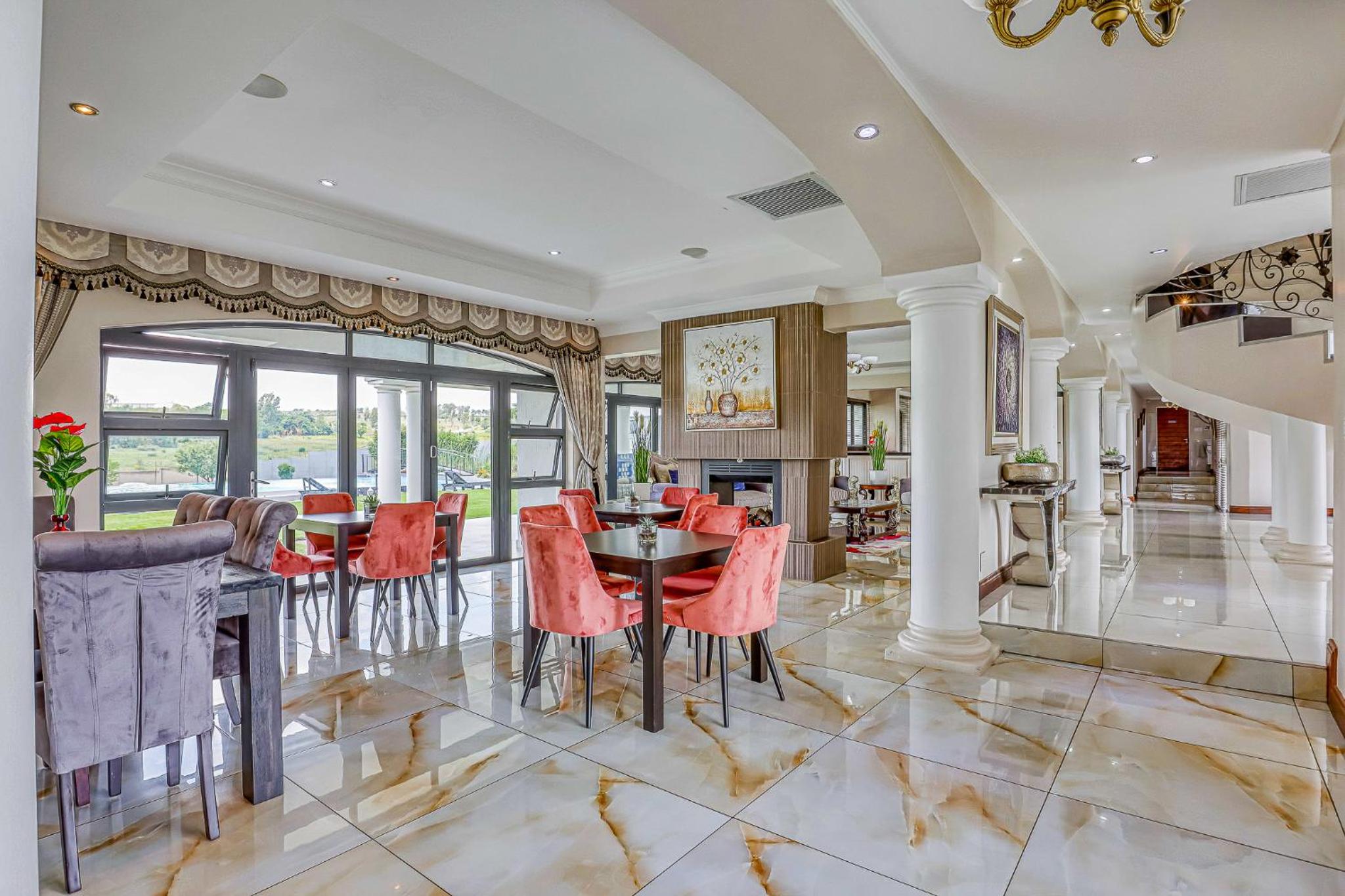 Villa Tasha Luxury Suites, Lanseria
