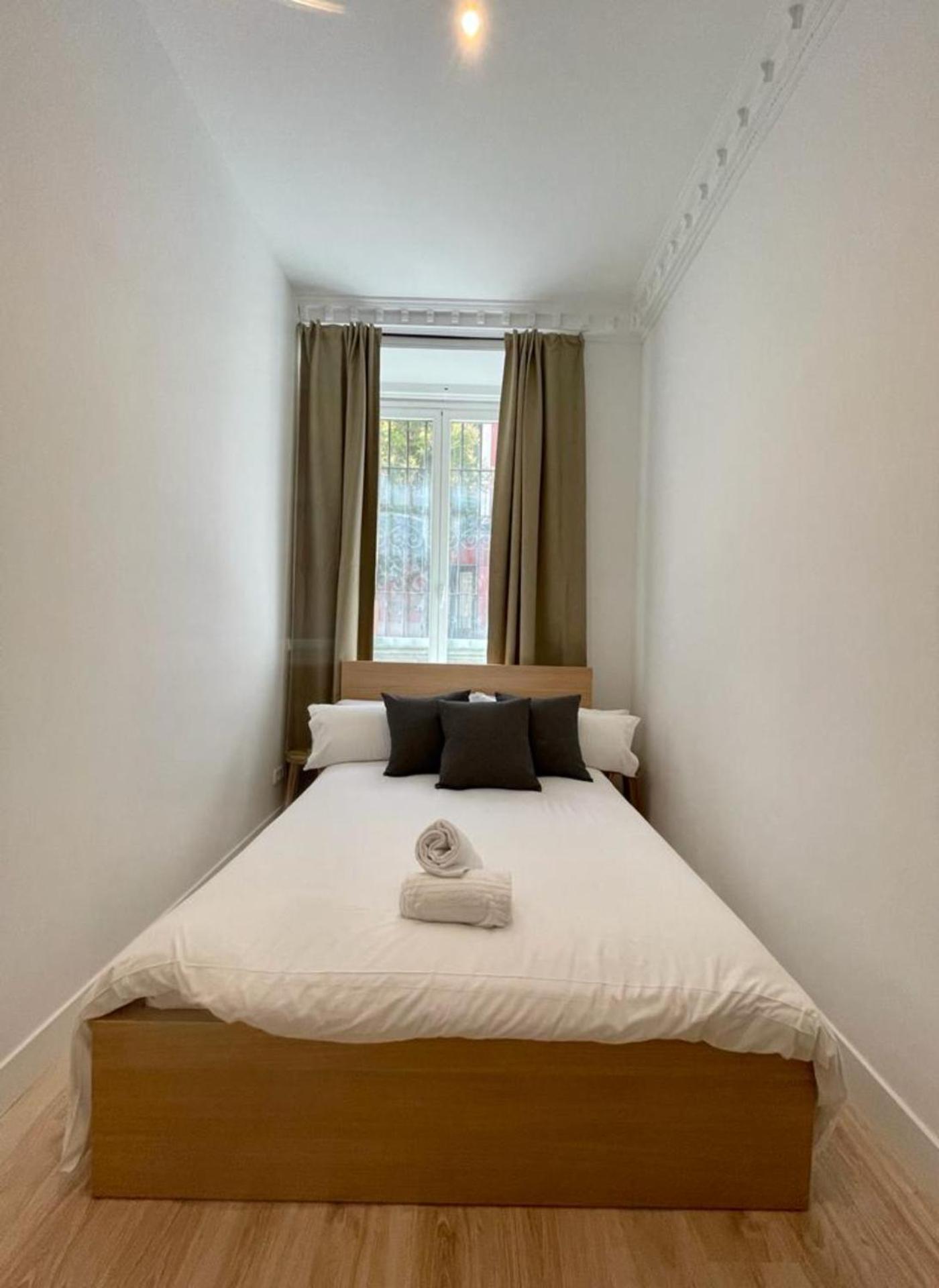 Cool&Central Apt para 7pax en Justicia-Centro view 3