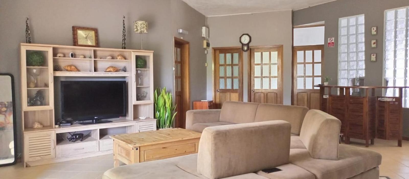 Lovely and spacious apartment