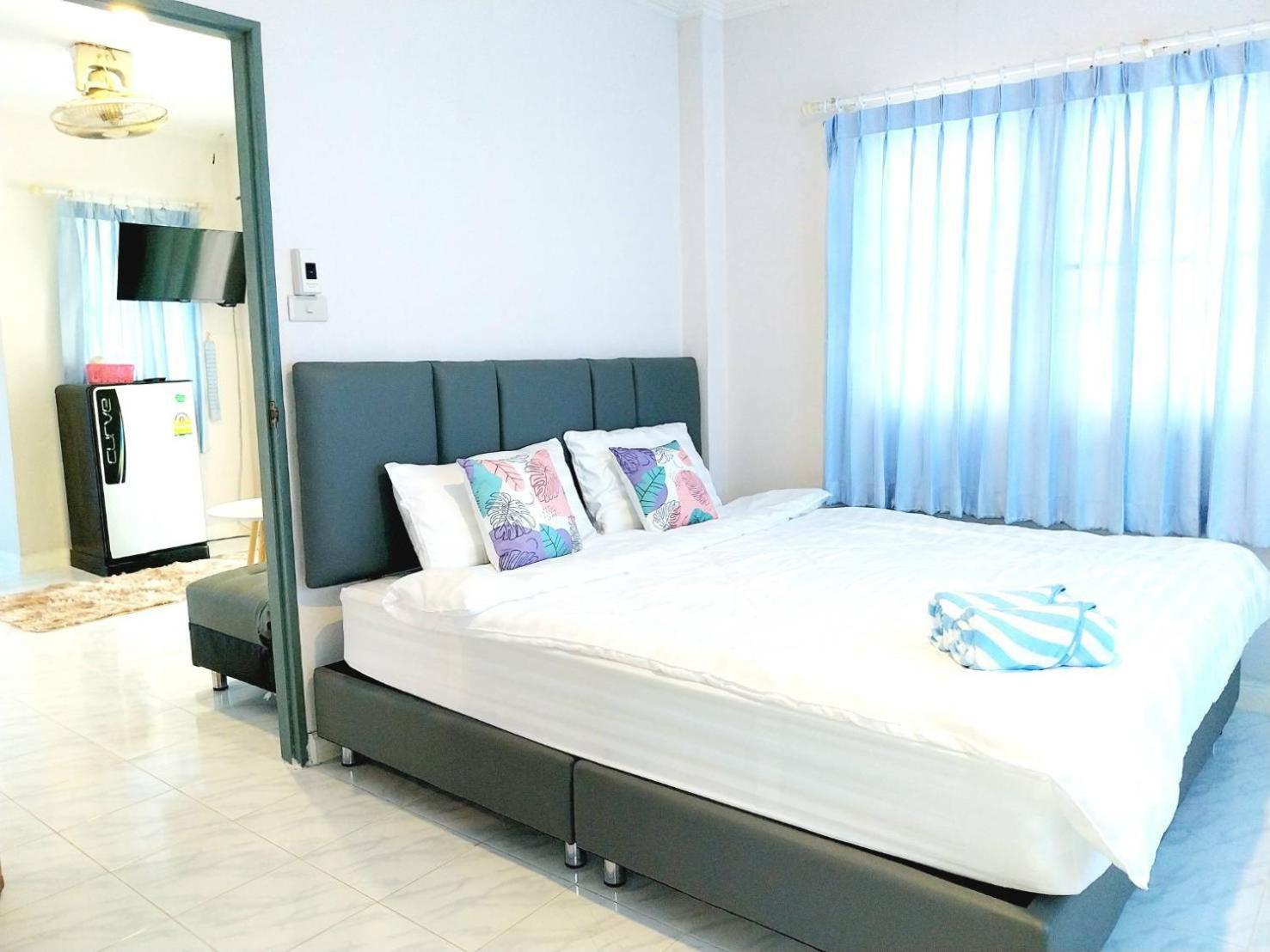 Baan Golden Resort & Residences