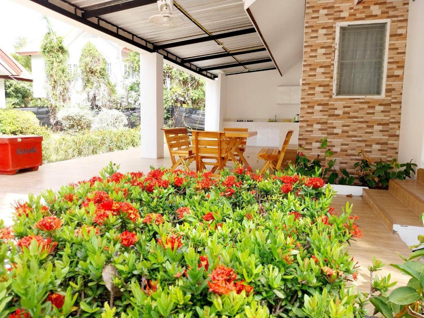 Baan Golden Resort & Residences