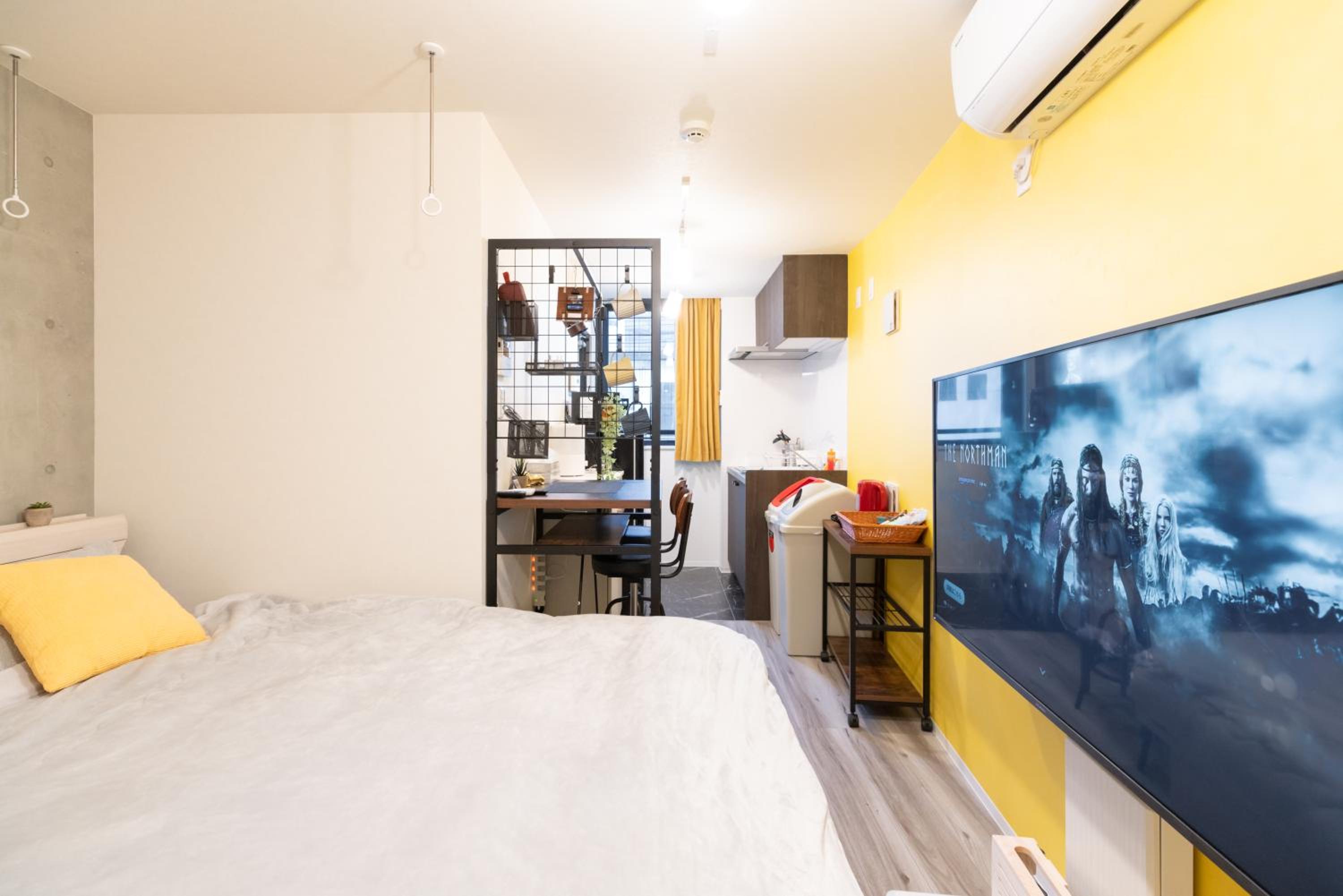 Caesar House Connecting Room 201and202