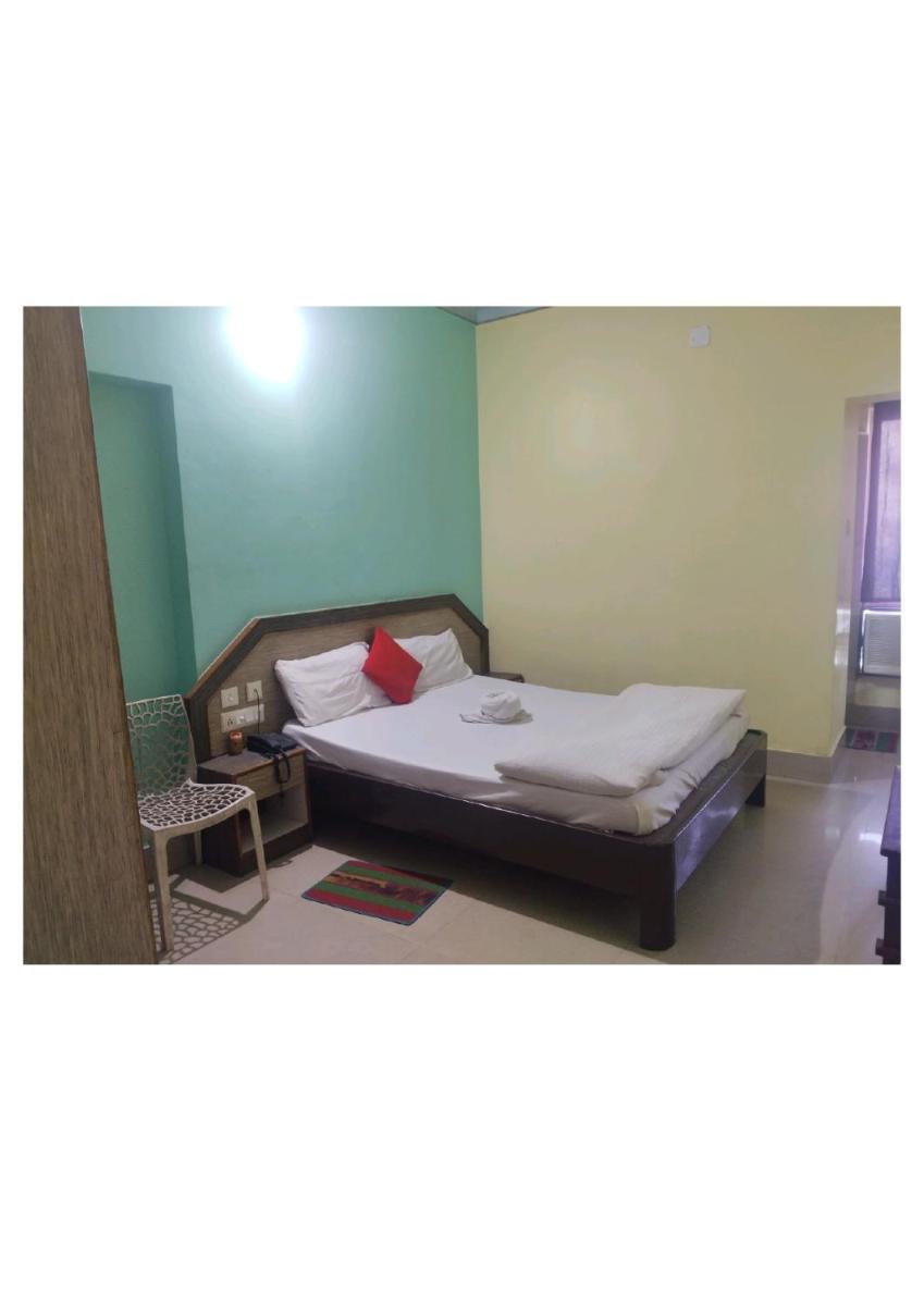 D2 Holiday inn Near Sea Beach By Morservices