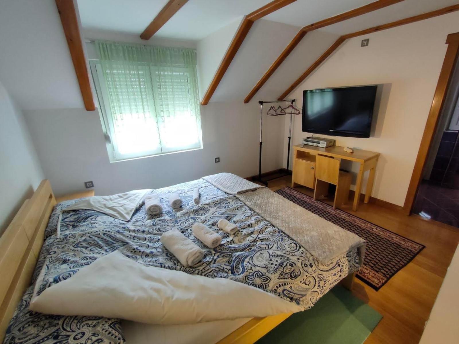 Apartman Coneli