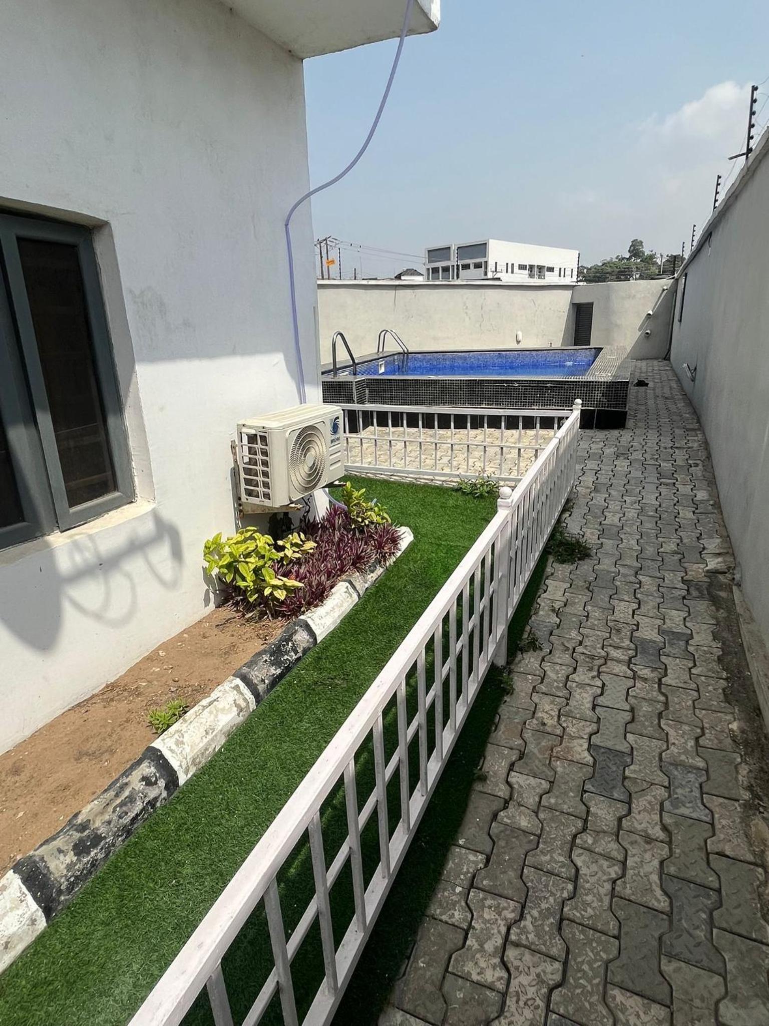 2-bedroom short-let serviced apartment in Lekki view 4