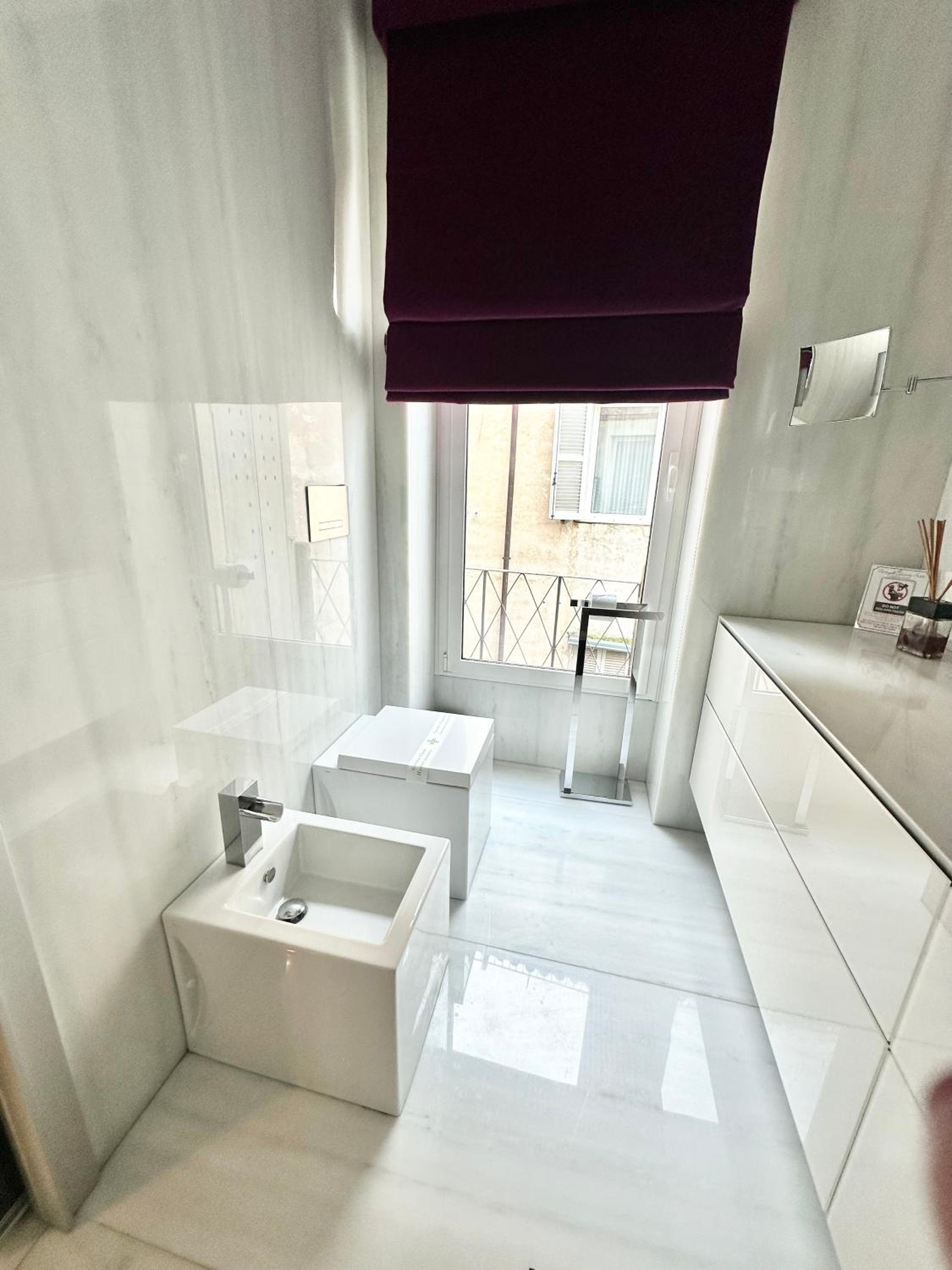 48 Fourty Eight Luxury Suites