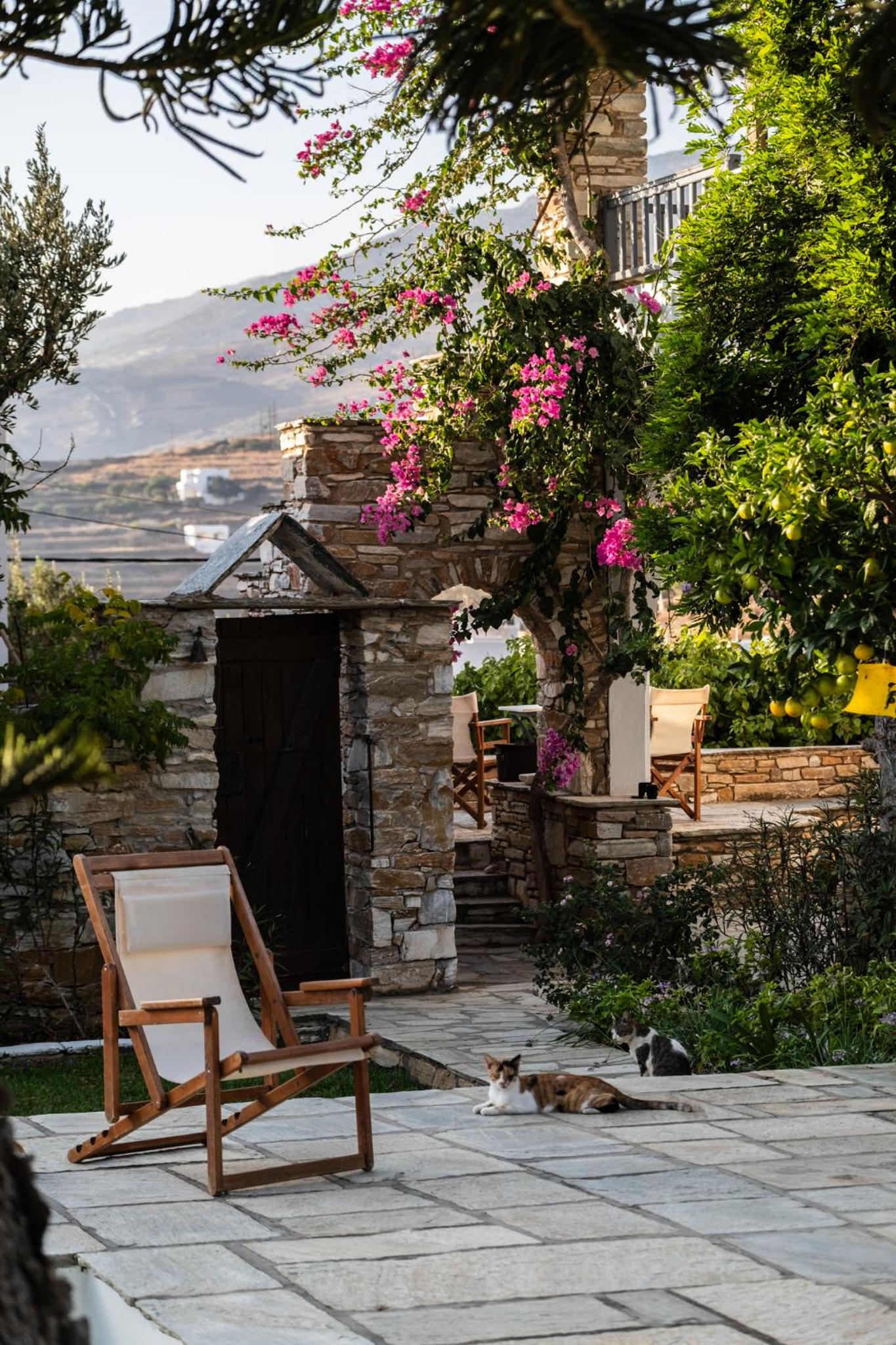 Romano garden house - land tales view 4