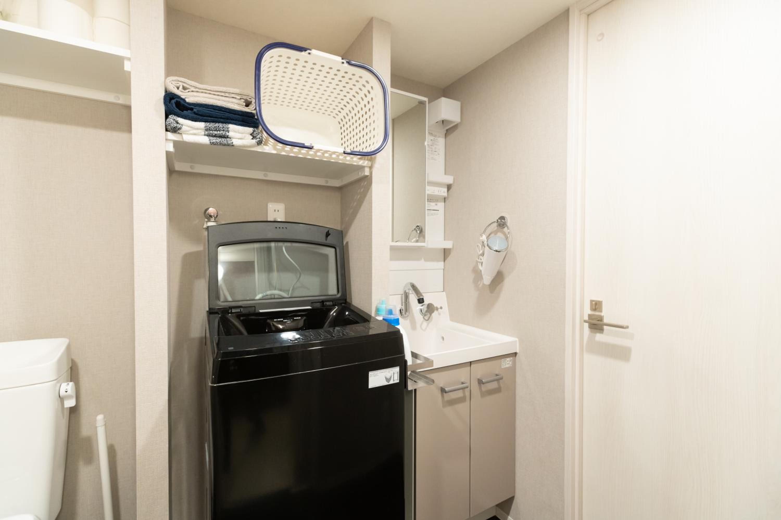 Caesar House 1Room Shinjuku Shibuya