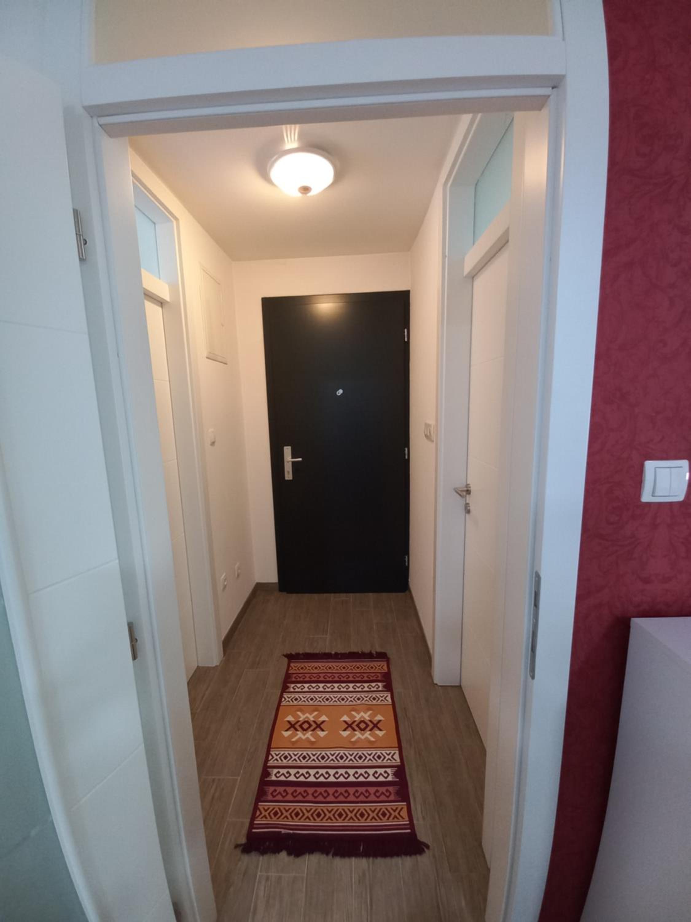Apartment Centar with garage