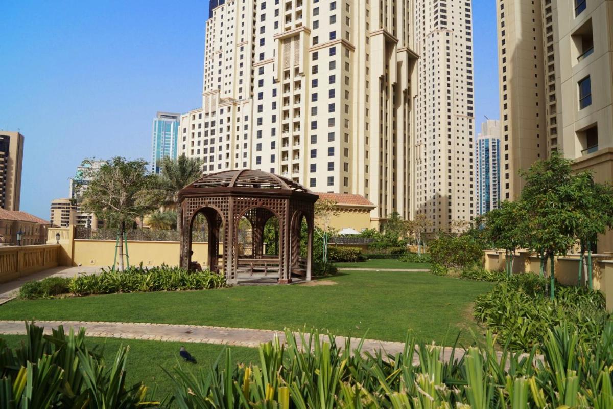 HAPPY SEASON - JBR apartments, Beach Front, Top furnished