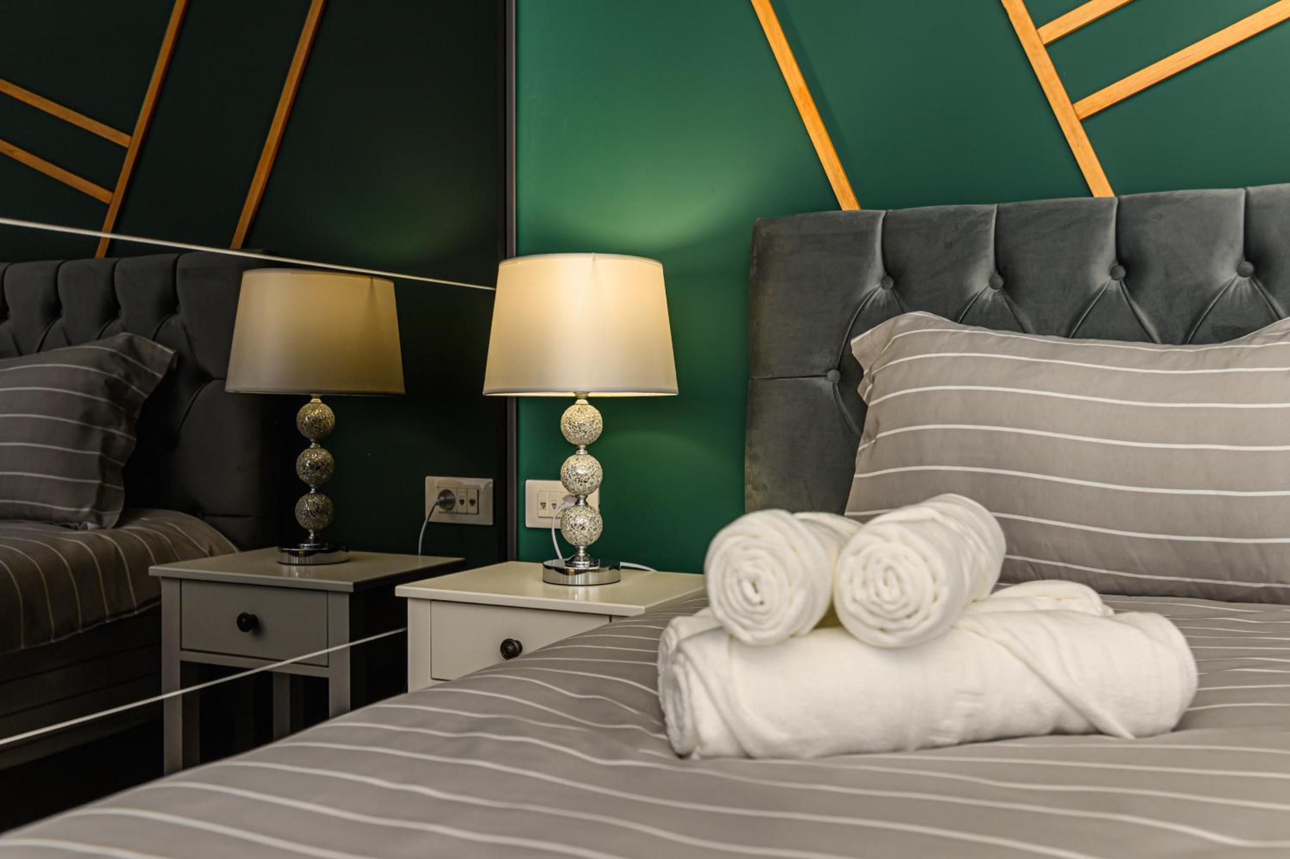 MoHost Blue Moon Apartments