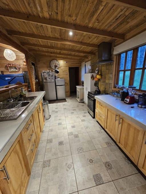 Casa familiar yumbel con opcion a tinaja