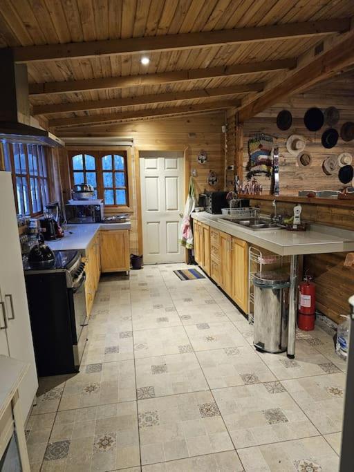 Casa familiar yumbel con opcion a tinaja