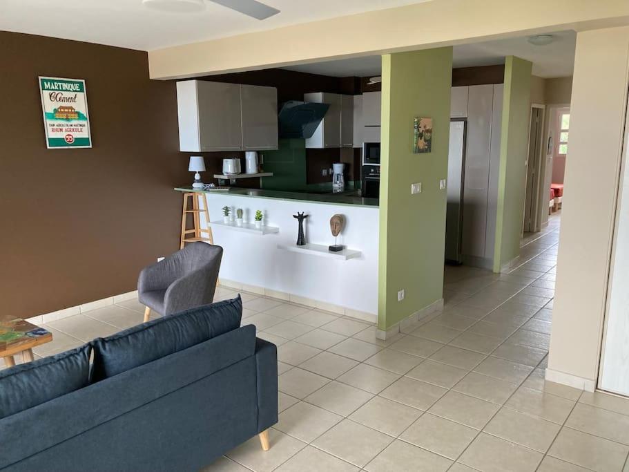 MAGNIFIQUE APPARTEMENT VUE MER, SUITE PARENTALE. view 4