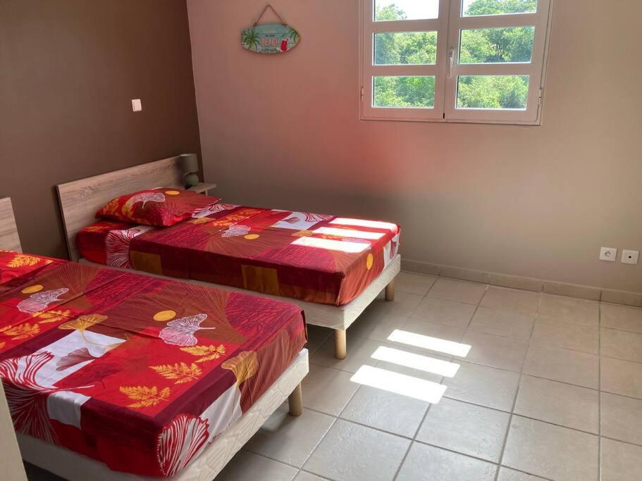 MAGNIFIQUE APPARTEMENT VUE MER, SUITE PARENTALE. view 5
