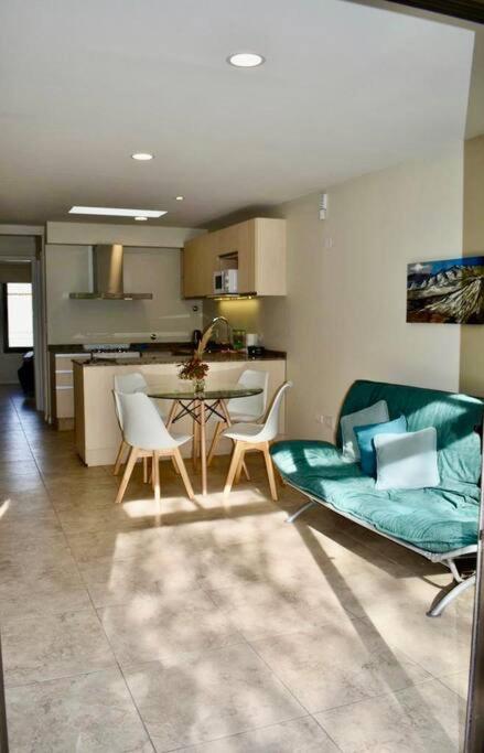 Hermoso departamento,a estrenar
