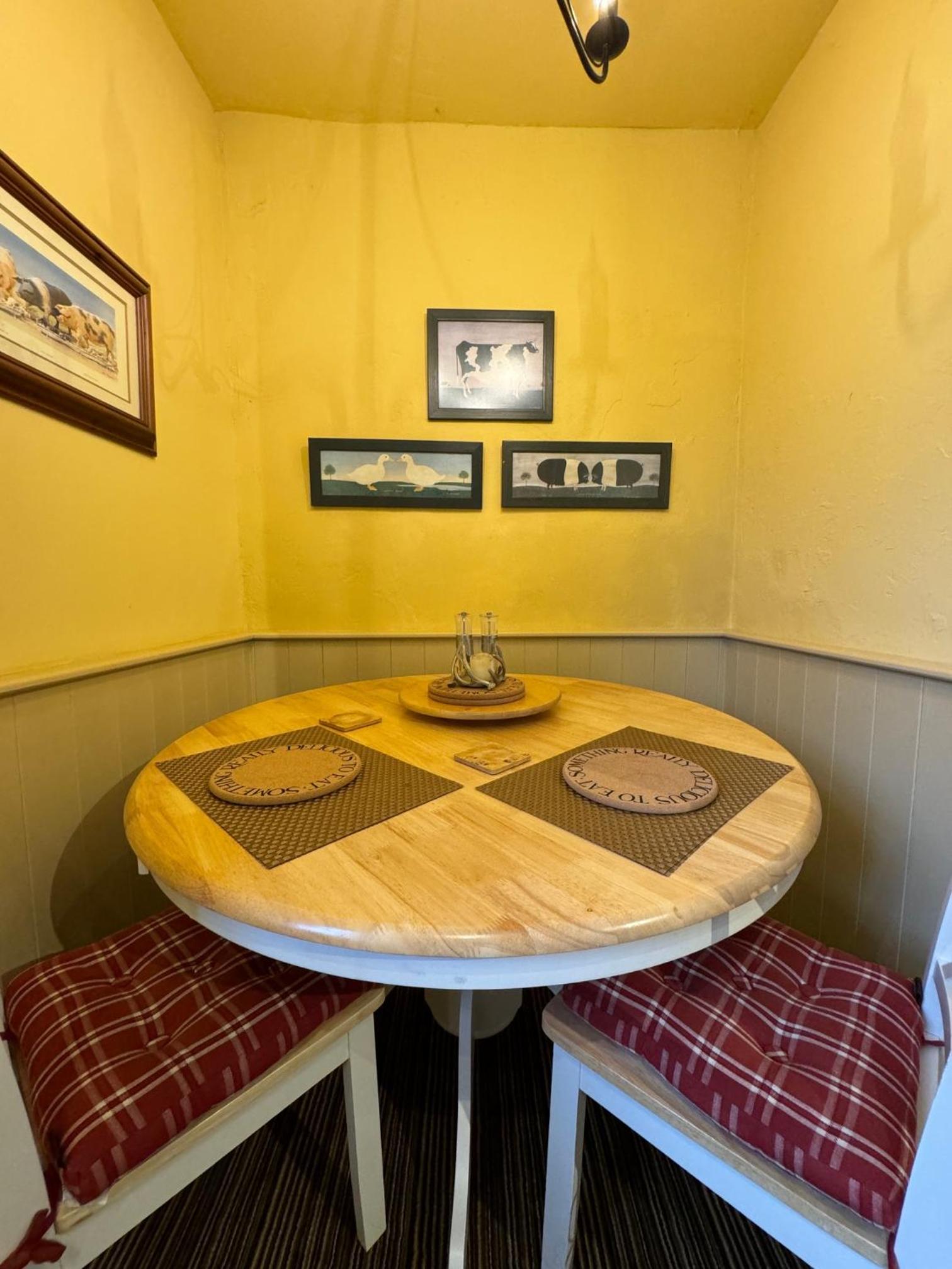 Braithwaite Hall Apartment